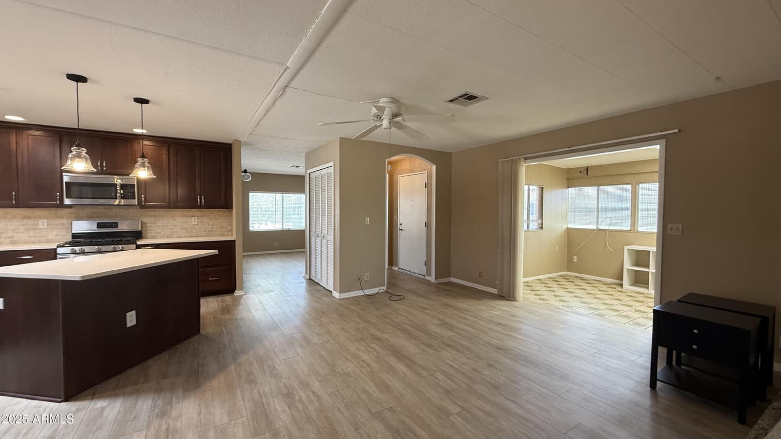 9342 E Citrus Lane S, Sun Lakes, AZ 85248 — photo 9 of 38