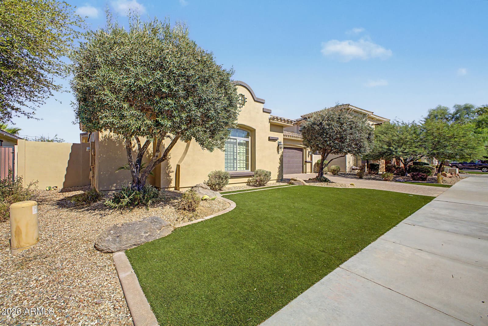 2305 N 156TH Drive, Goodyear, AZ 85395 — photo 3 of 42