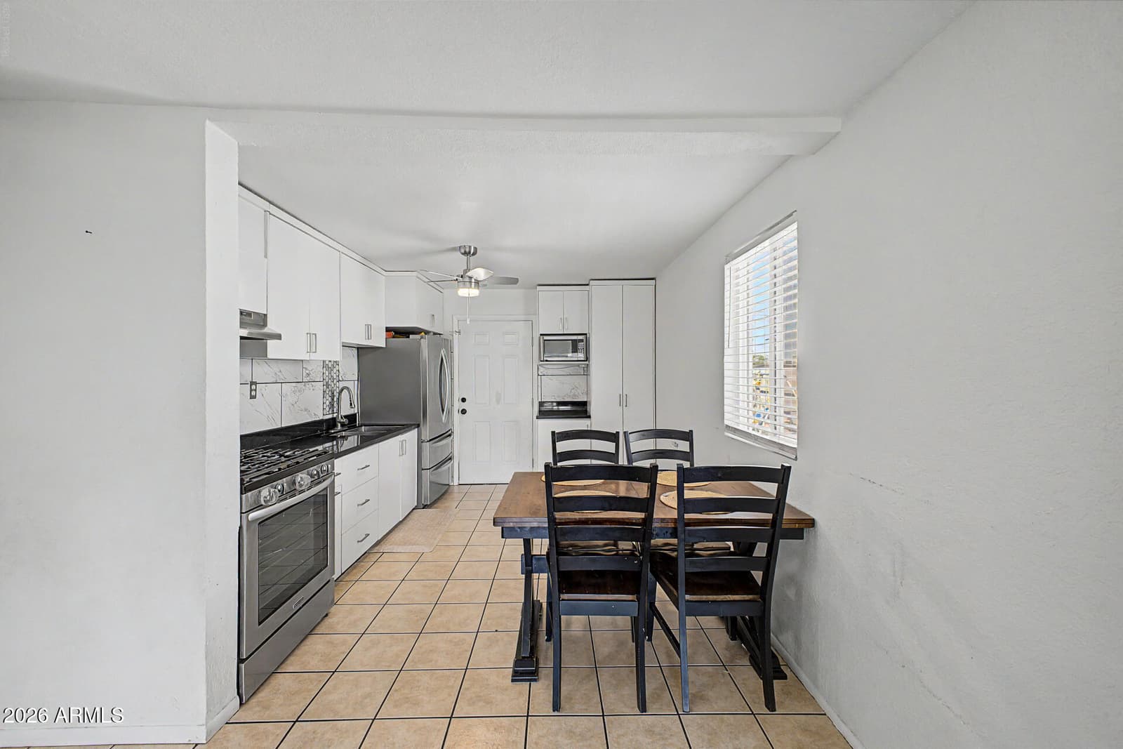 502 W CHAMBERS Street, Phoenix, AZ 85041 — photo 13 of 33