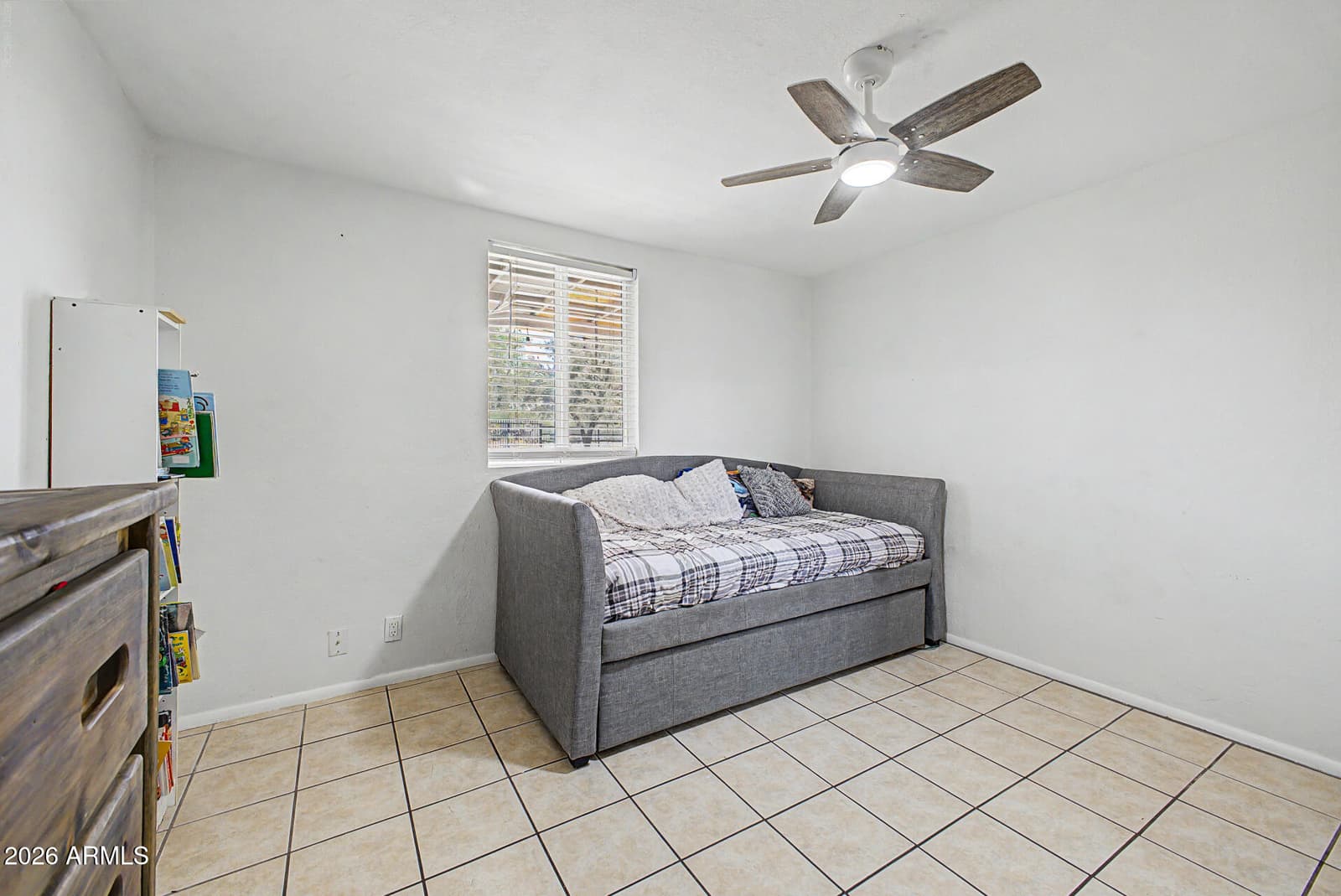 502 W CHAMBERS Street, Phoenix, AZ 85041 — photo 23 of 33