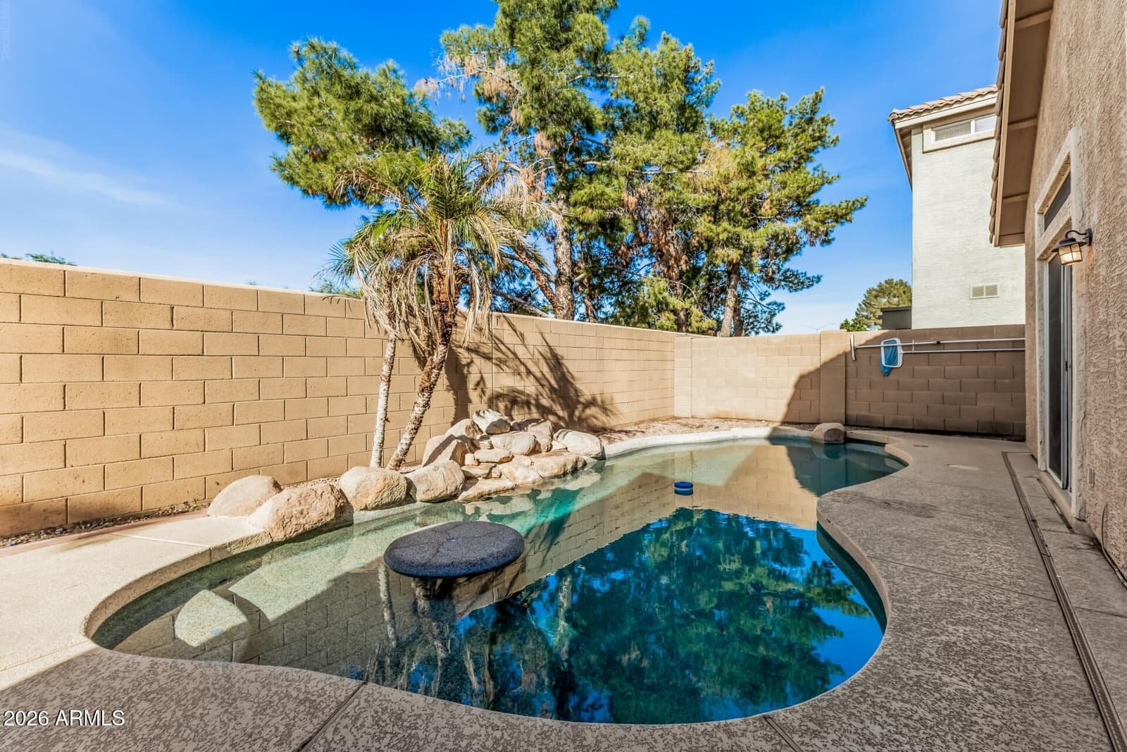 2205 S HARPER, Mesa, AZ 85209 — photo 2 of 20