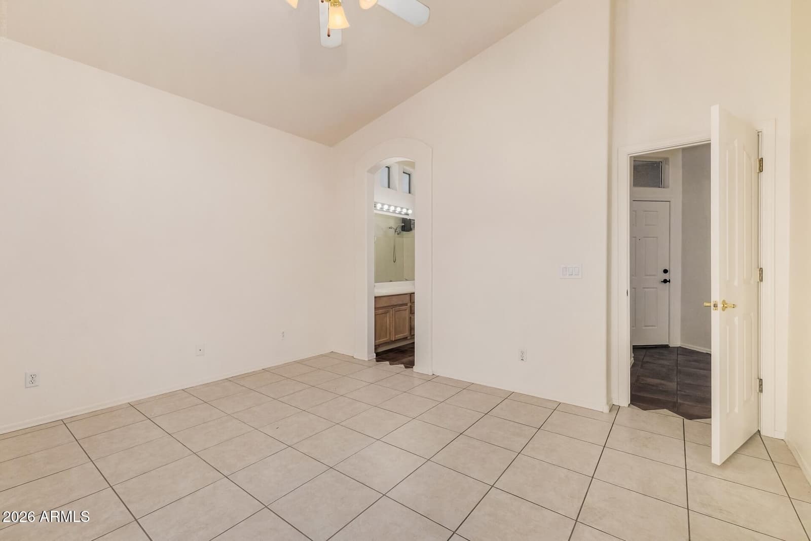 2205 S HARPER, Mesa, AZ 85209 — photo 13 of 20