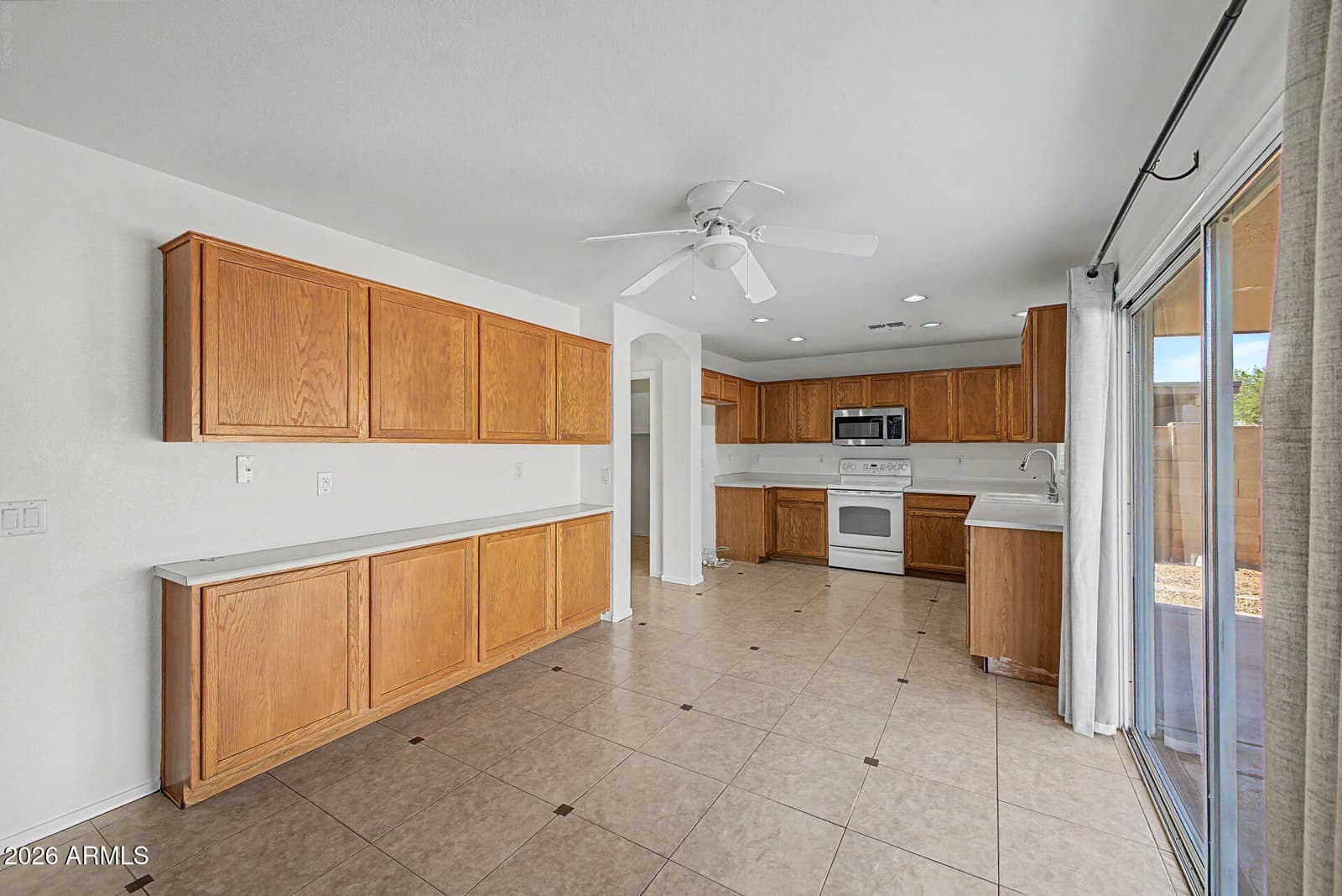 14372 N 154TH Lane, Surprise, AZ 85379 — photo 11 of 36