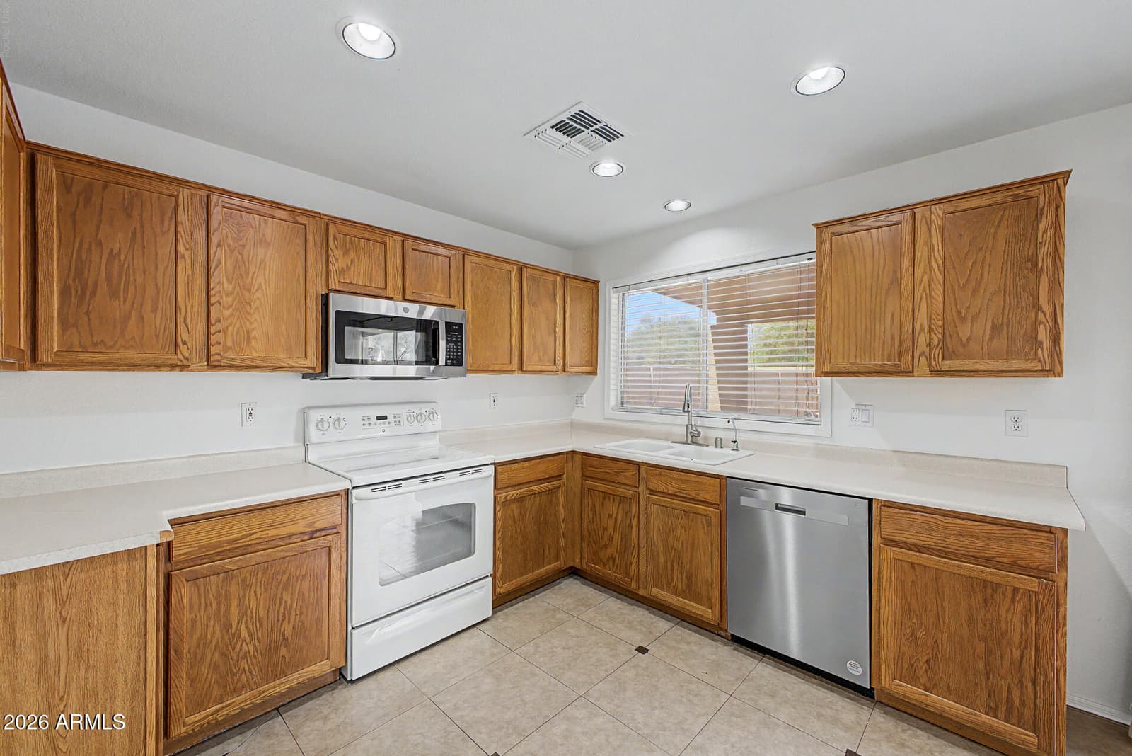 14372 N 154TH Lane, Surprise, AZ 85379 — photo 12 of 36