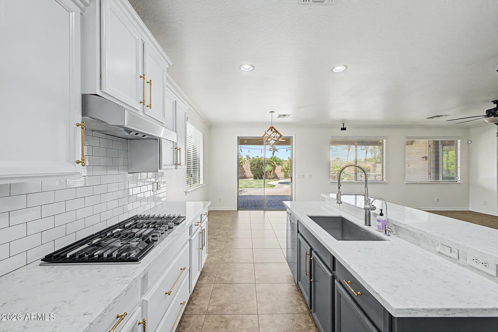 590 W POWELL Way, Chandler, AZ 85248 — photo 4 of 34