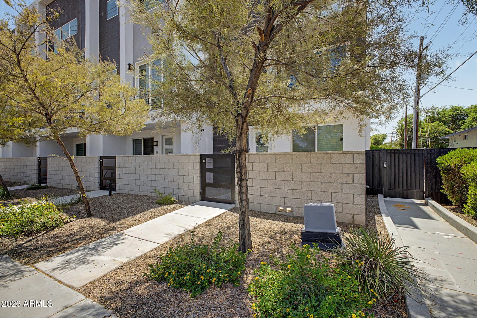 4444 N 25TH Street 18, Phoenix, AZ 85016 — photo 2 of 35