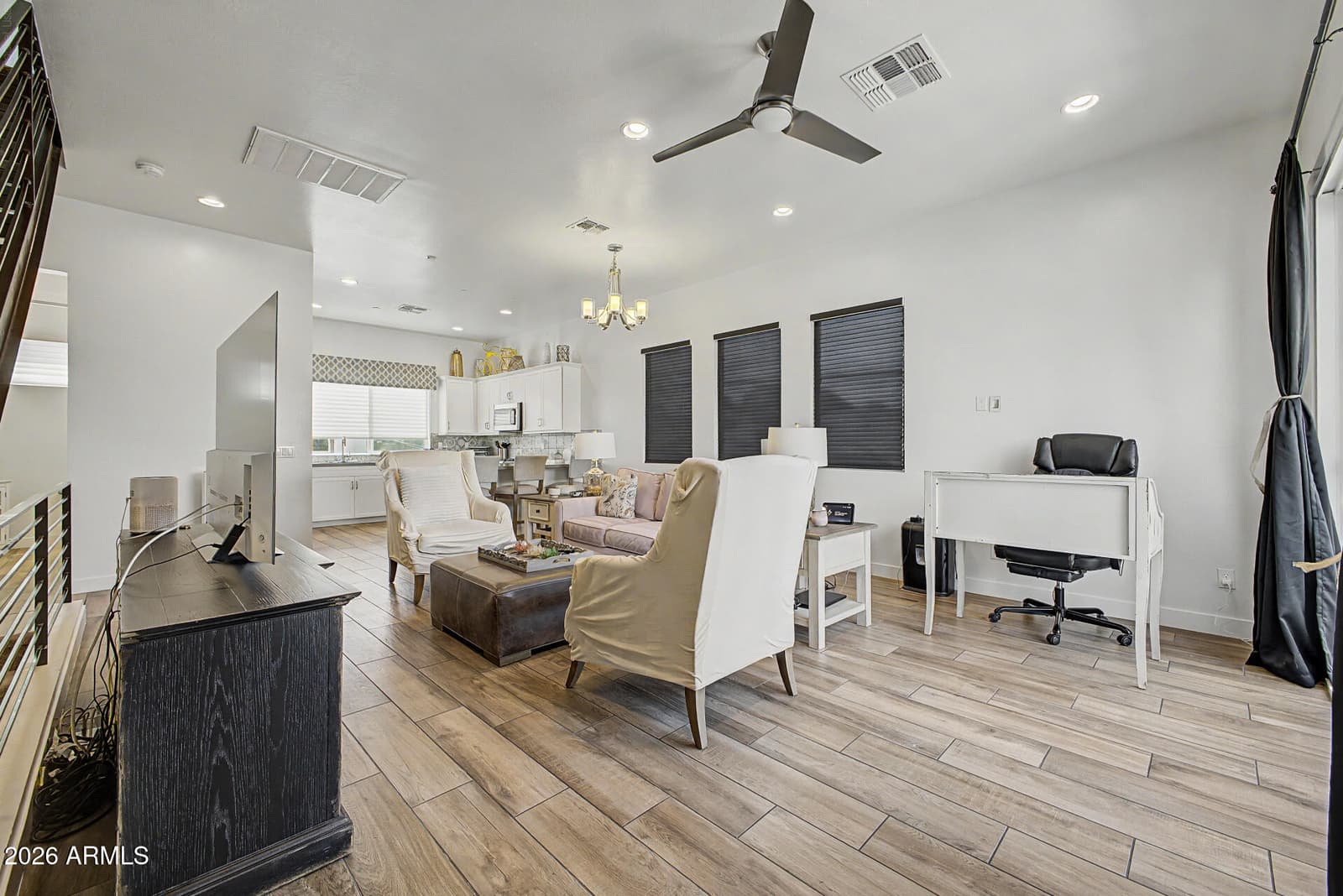 4444 N 25TH Street 18, Phoenix, AZ 85016 — photo 13 of 35