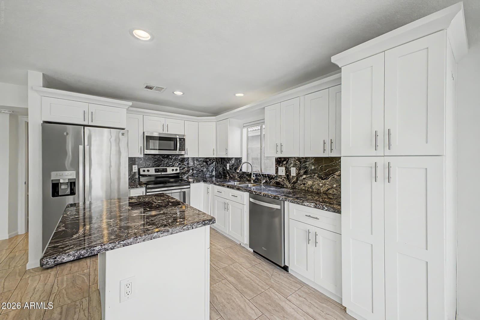 2355 W Park Avenue, Chandler, AZ 85224 — photo 15 of 43