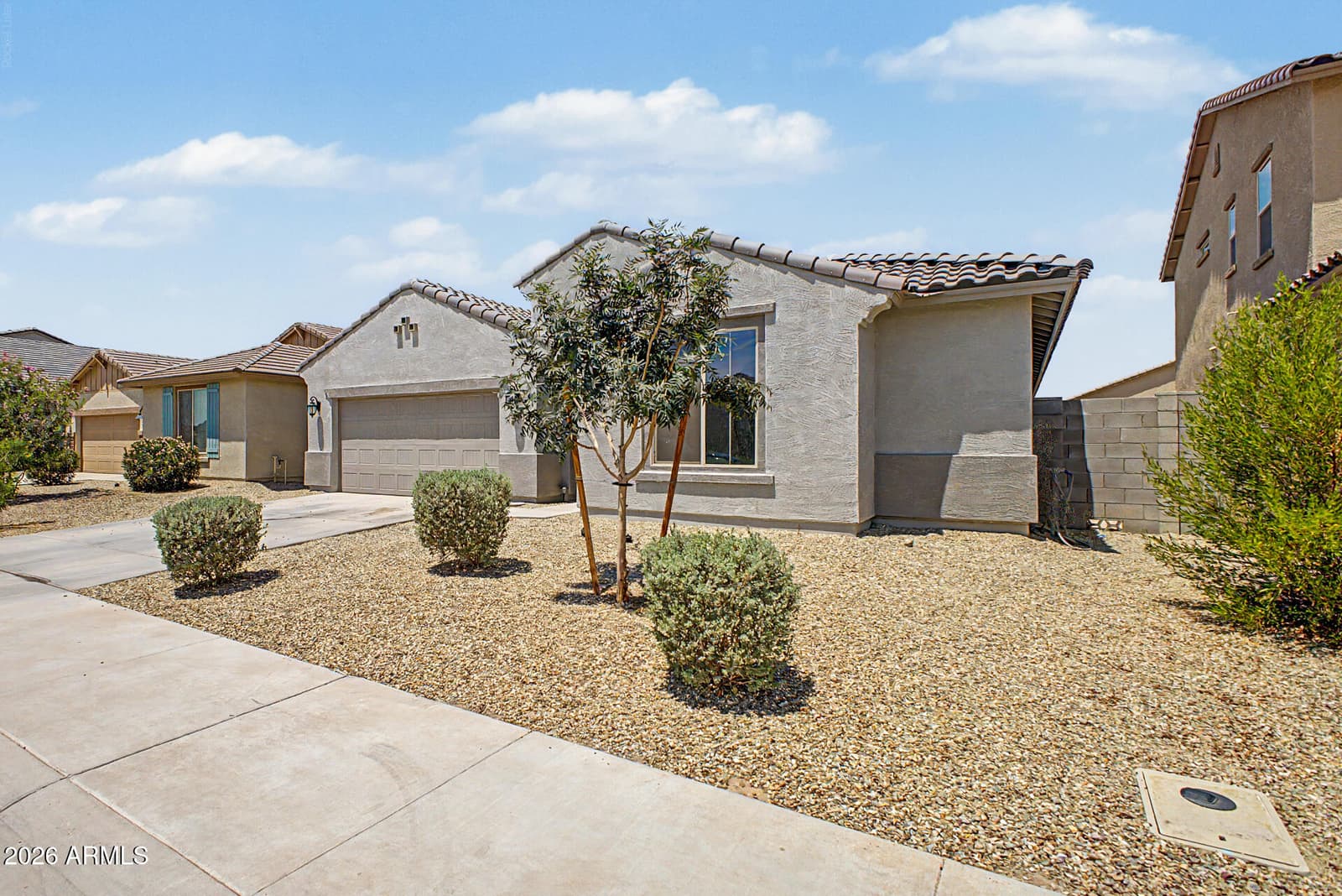 23408 W FLORENCE Avenue, Buckeye, AZ 85326 — photo 3 of 31