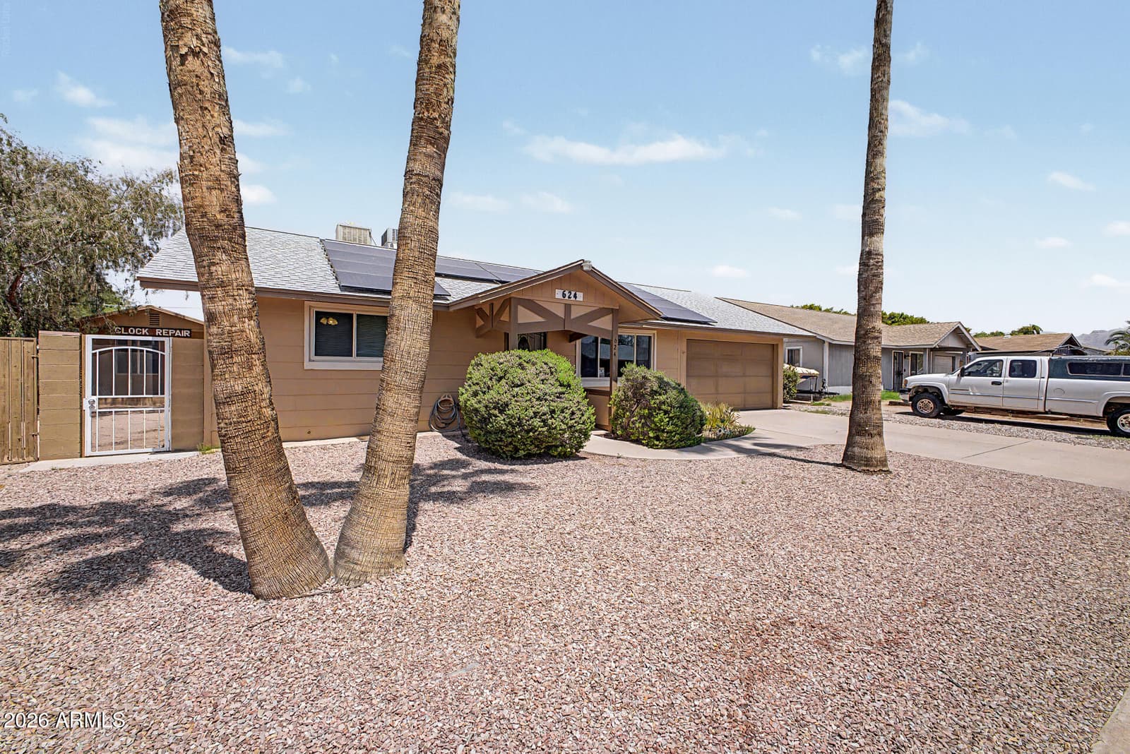 624 W 23RD Avenue, Apache Junction, AZ 85120 — photo 4 of 42