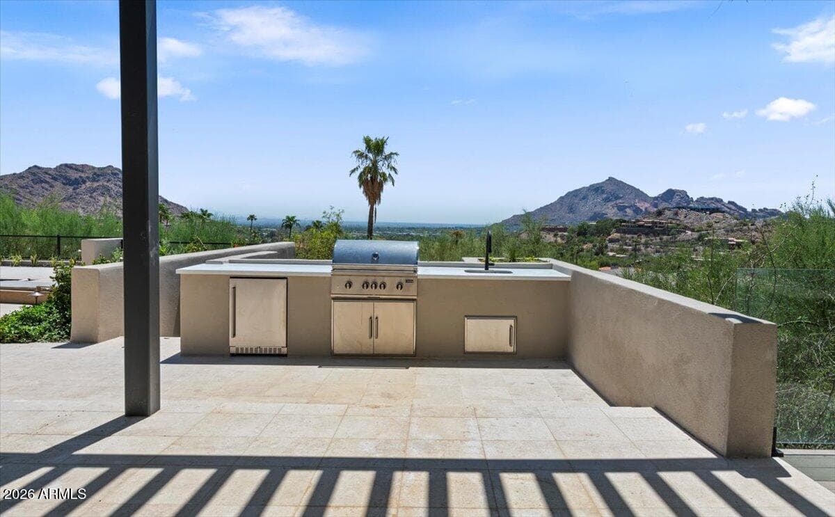 7347 N RED LEDGE Drive, Paradise Valley, AZ 85253 — photo 28 of 95