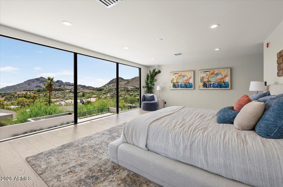 7347 N RED LEDGE Drive, Paradise Valley, AZ 85253 — photo 47 of 95