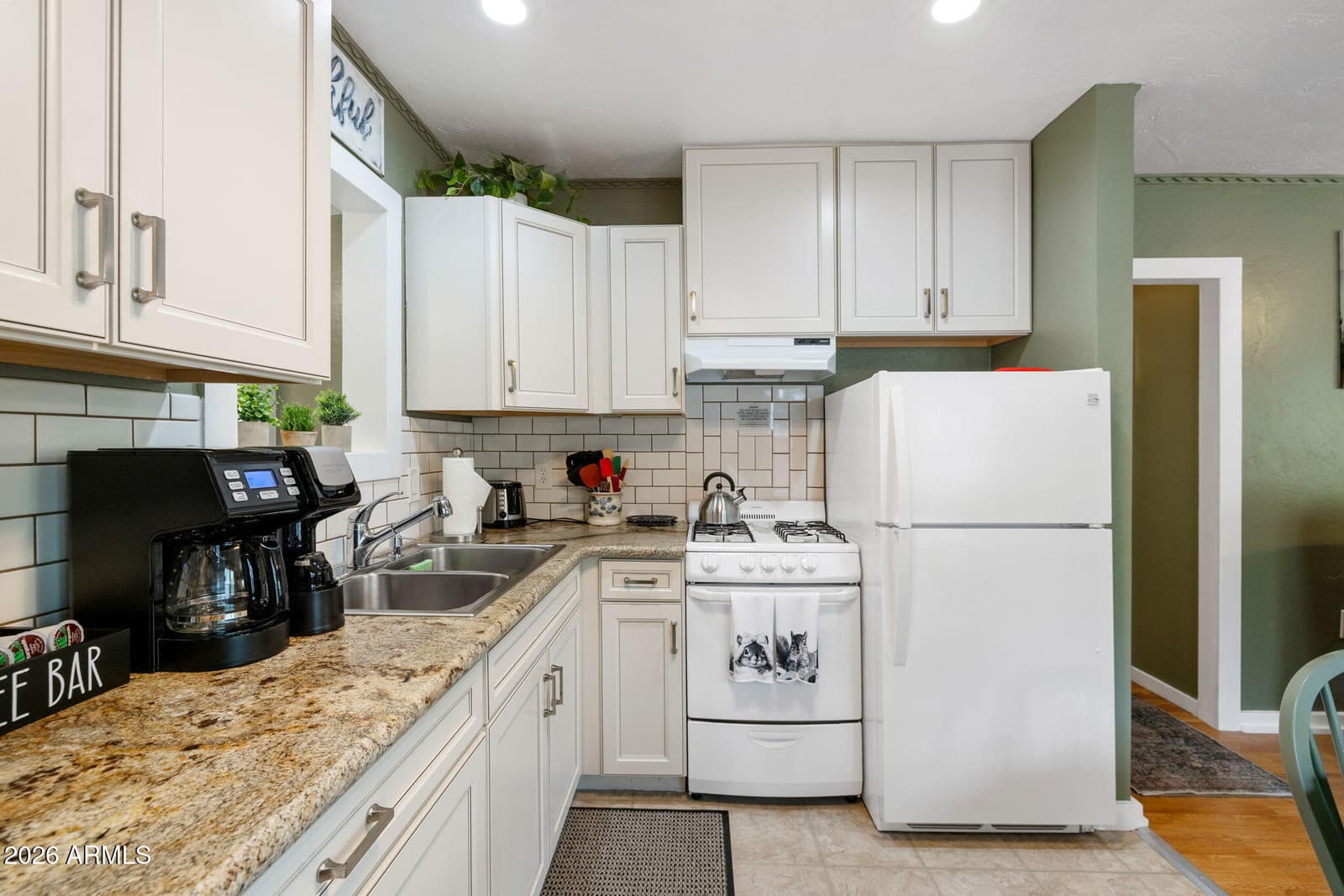 805 W CANYON Drive, Prescott, AZ 86303 — photo 11 of 40