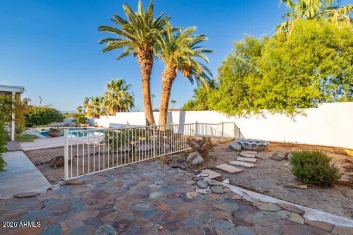 13045 N 8TH Avenue, Phoenix, AZ 85029 — photo 42 of 51