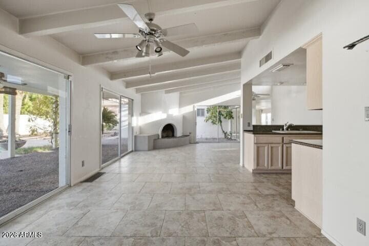 13045 N 8TH Avenue, Phoenix, AZ 85029 — photo 7 of 51