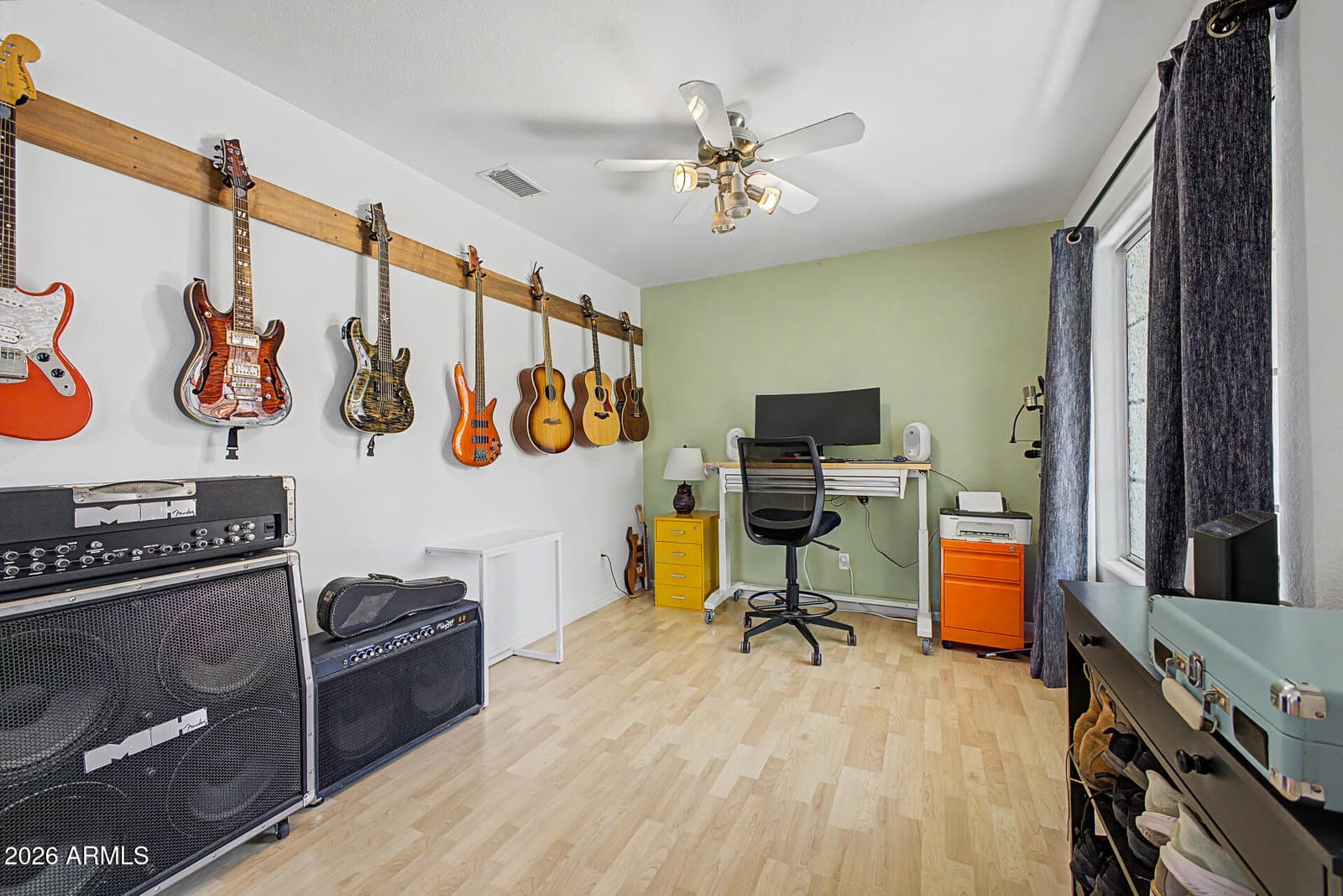 3005 W MATTHEW Drive, Phoenix, AZ 85027 — photo 14 of 36