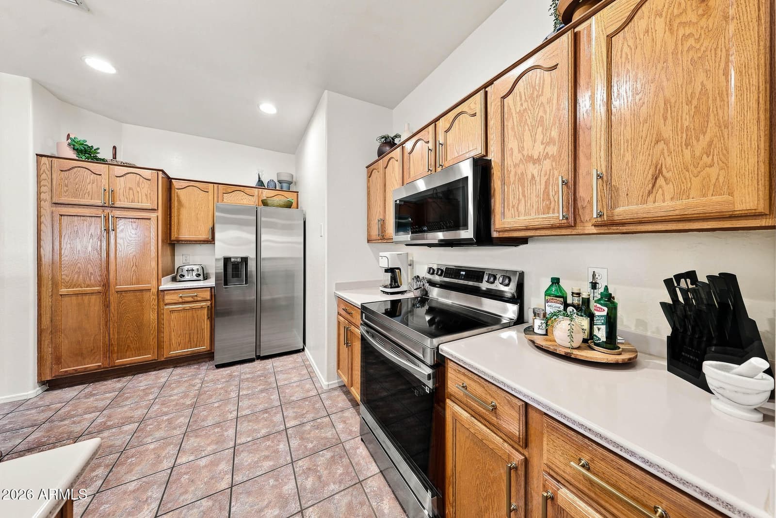 6186 W WIKIEUP Lane, Glendale, AZ 85308 — photo 12 of 48