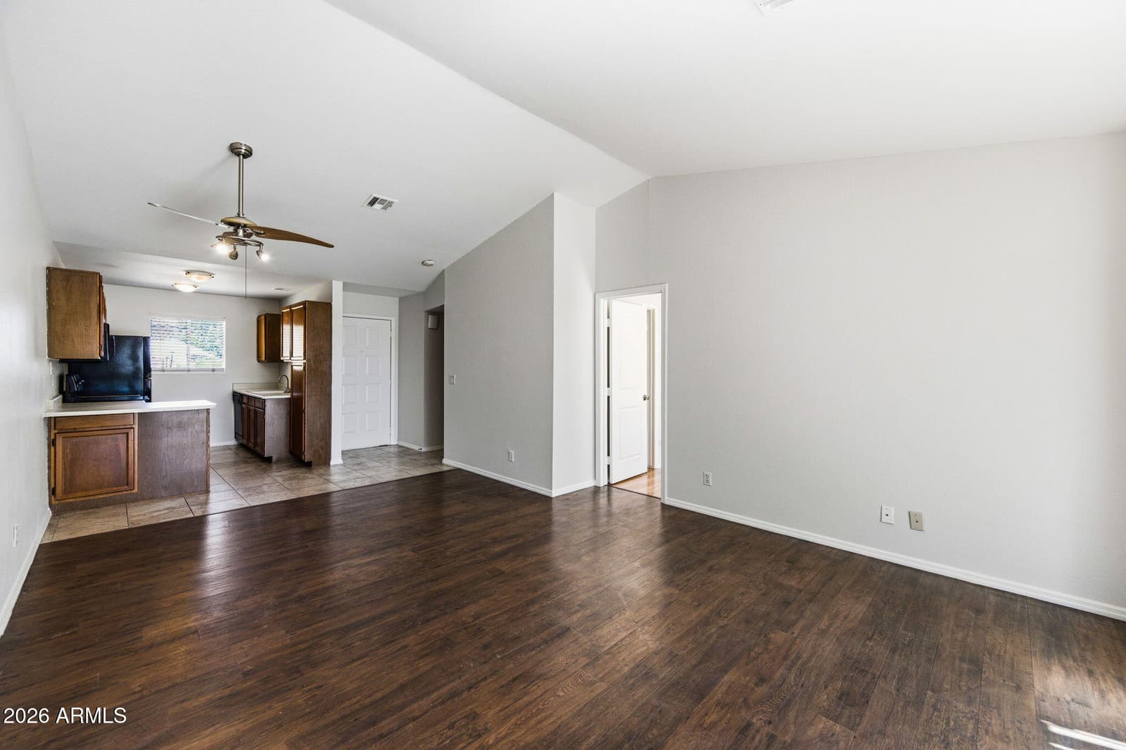 653 W GUADALUPE Road 2015, Mesa, AZ 85210 — photo 3 of 23