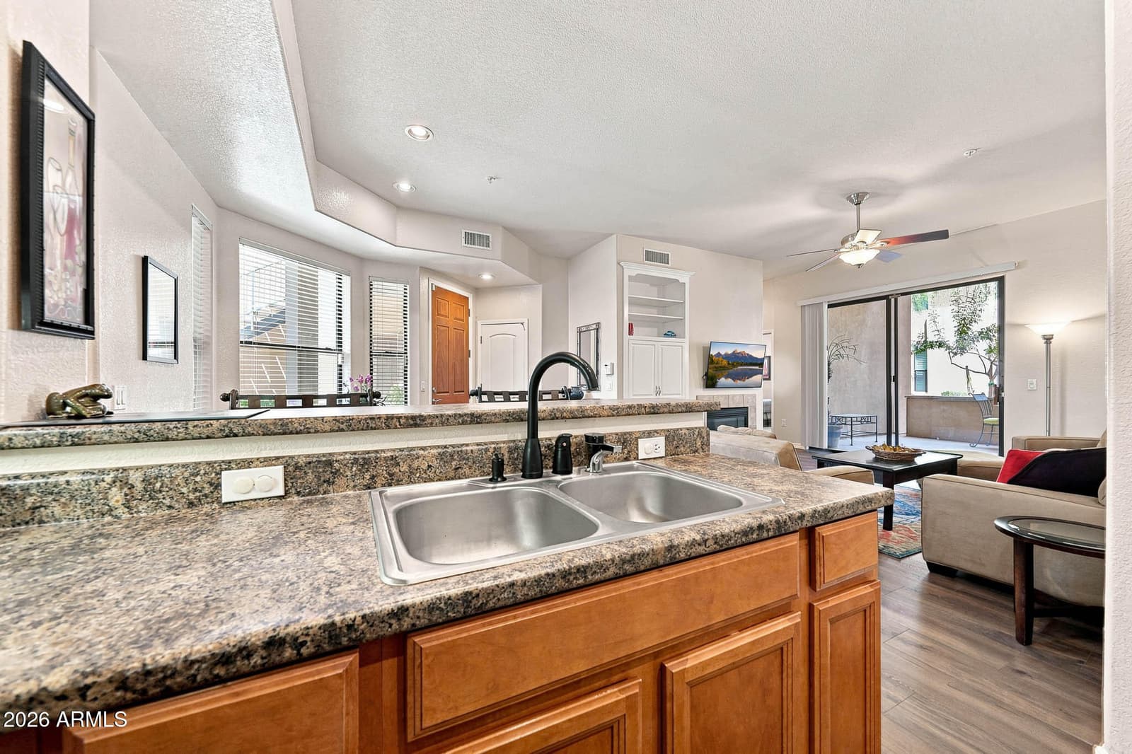 7027 N SCOTTSDALE Road 135, Scottsdale, AZ 85253 — photo 10 of 56
