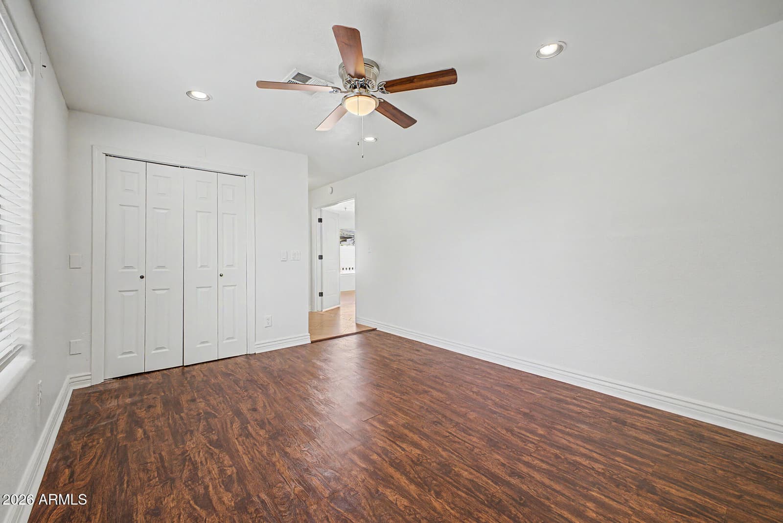 530 E ROSE Lane, Phoenix, AZ 85012 — photo 21 of 50