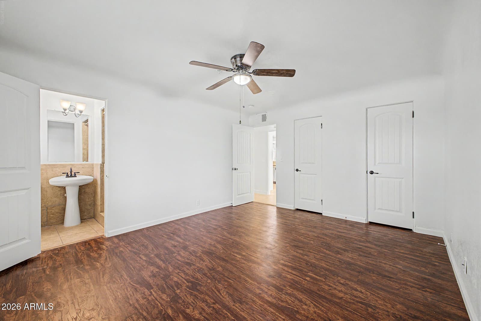 530 E ROSE Lane, Phoenix, AZ 85012 — photo 26 of 50