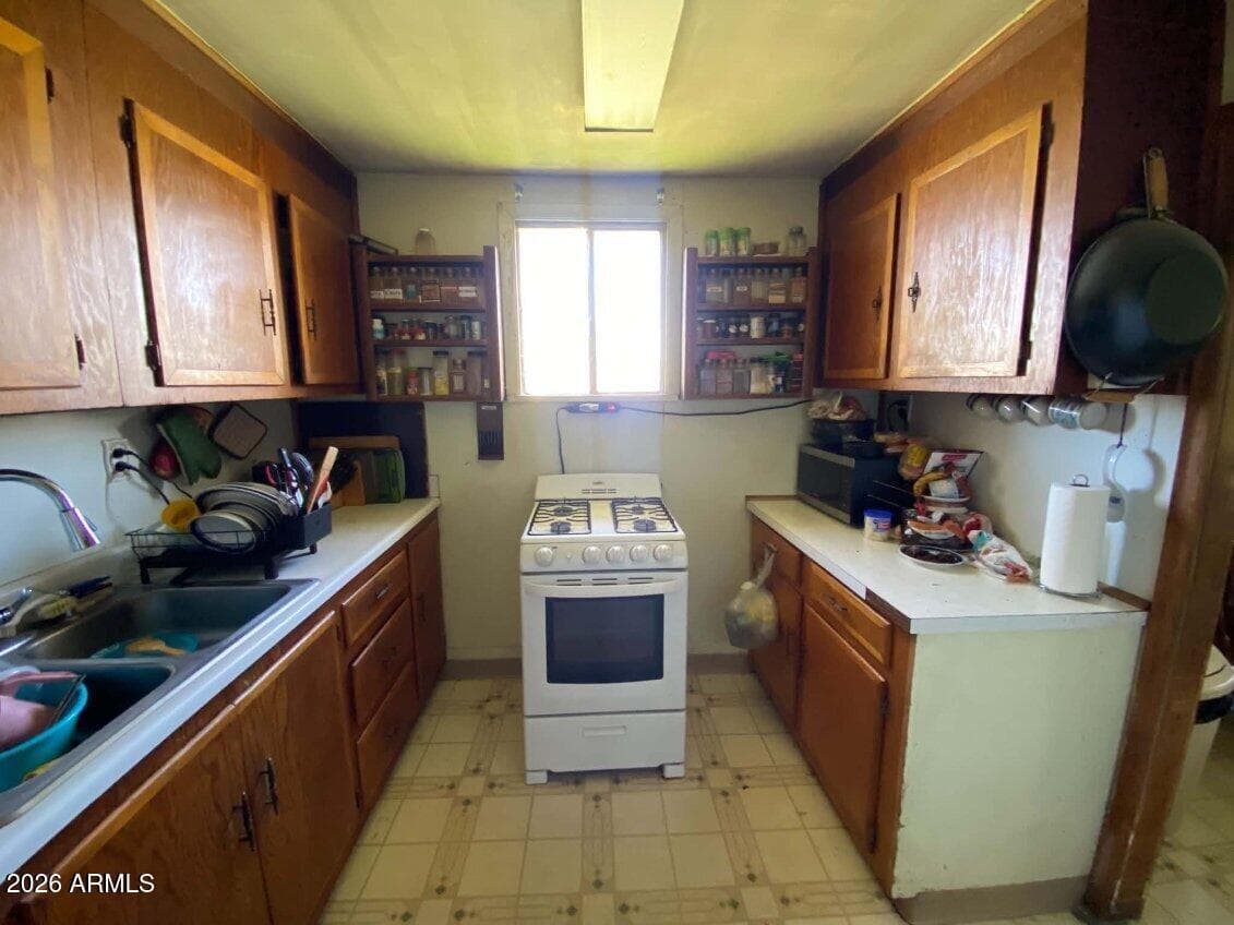 10356 S PALOMINAS Road, Hereford, AZ 85615 — photo 19 of 22