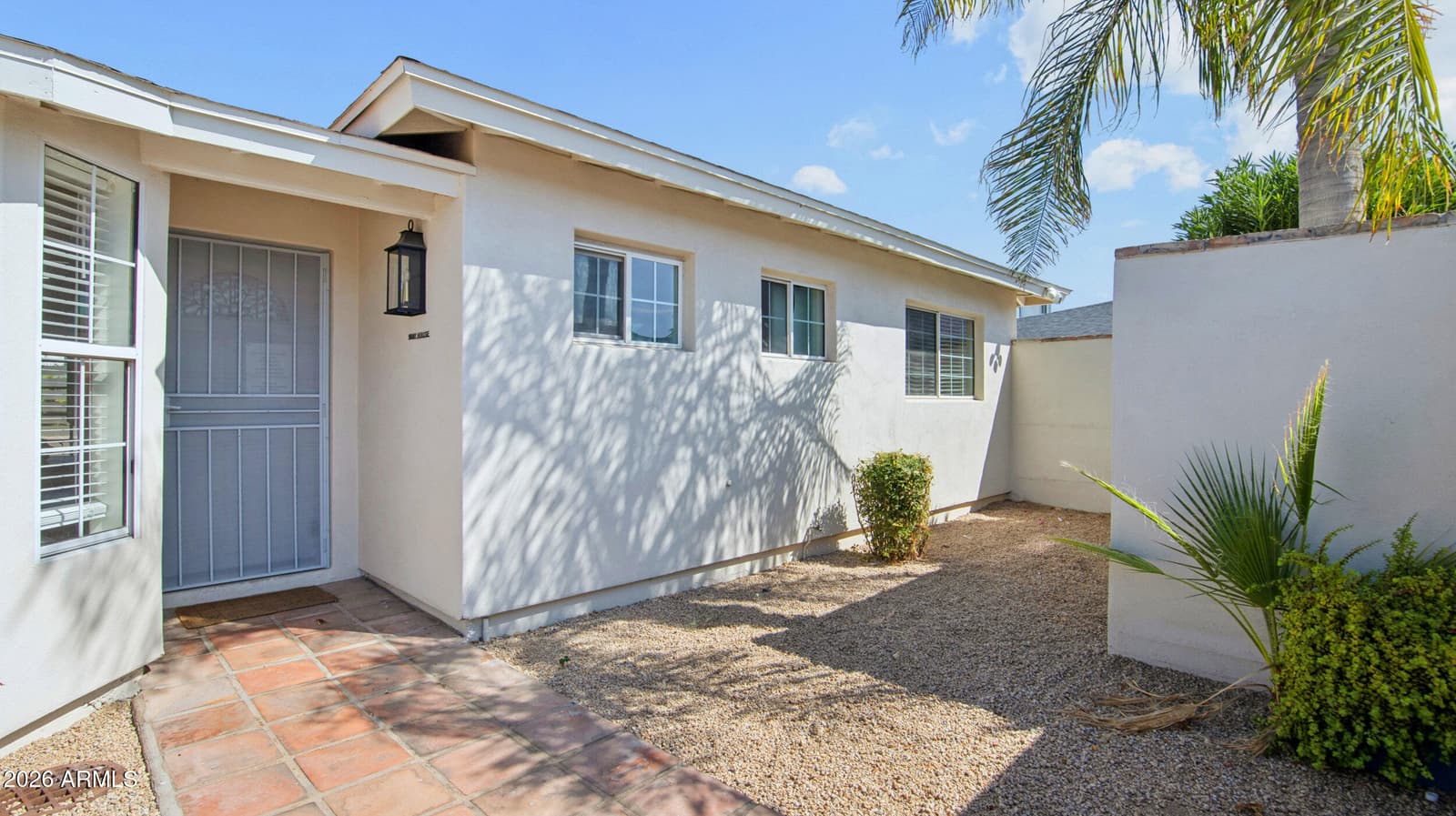 2929 N 55th Place, Phoenix, AZ 85018 — photo 4 of 59
