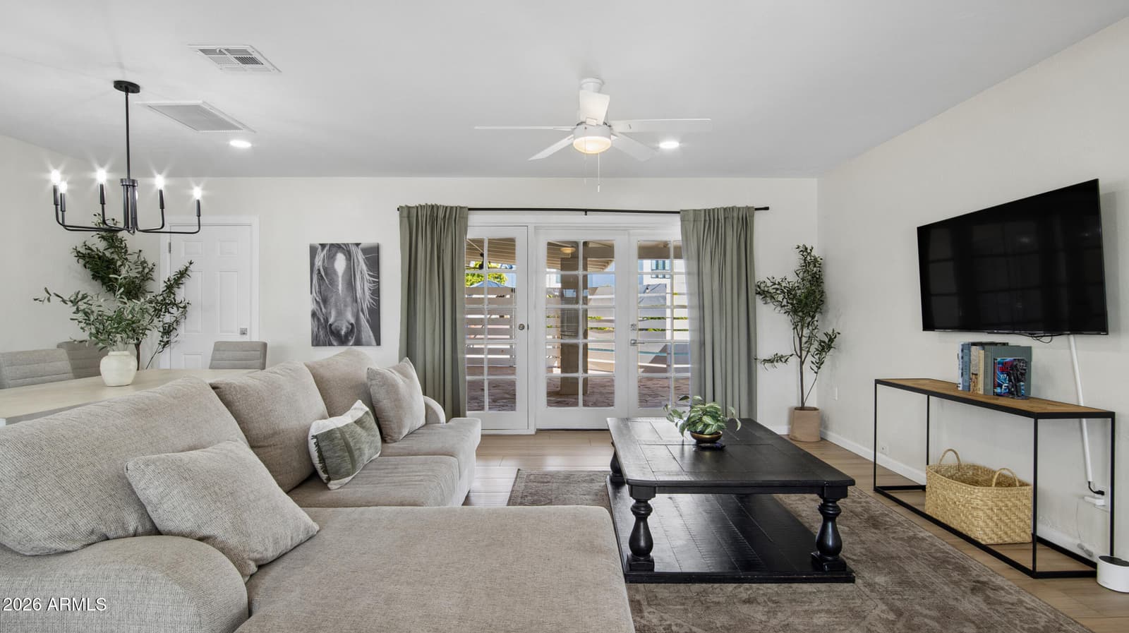 2929 N 55th Place, Phoenix, AZ 85018 — photo 5 of 59