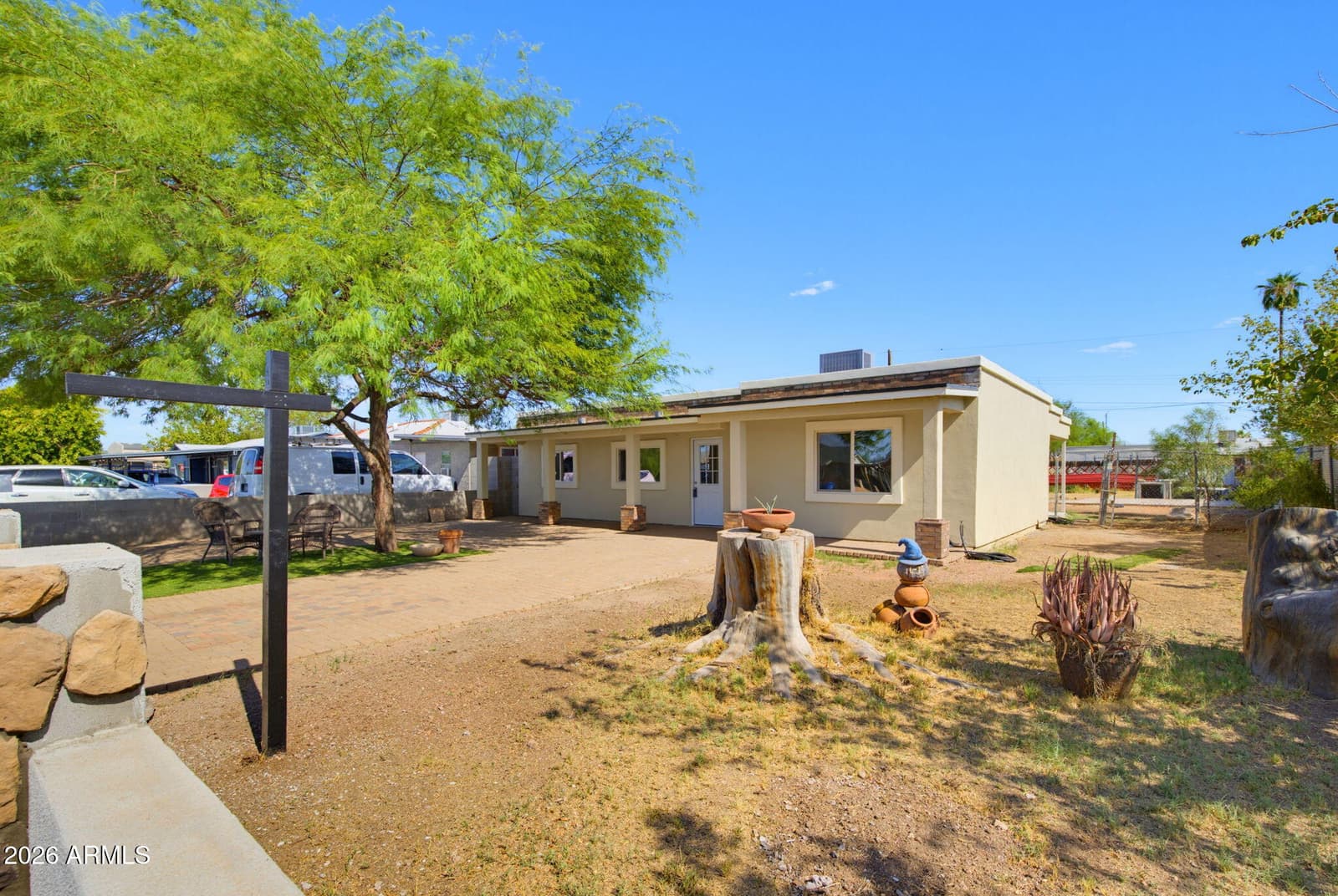 3226 W Taylor Street, Phoenix, AZ 85009 — photo 3 of 51