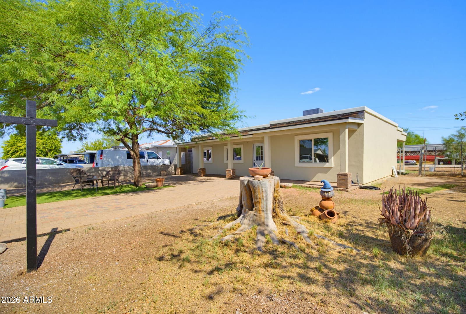 3226 W Taylor Street, Phoenix, AZ 85009 — photo 4 of 51