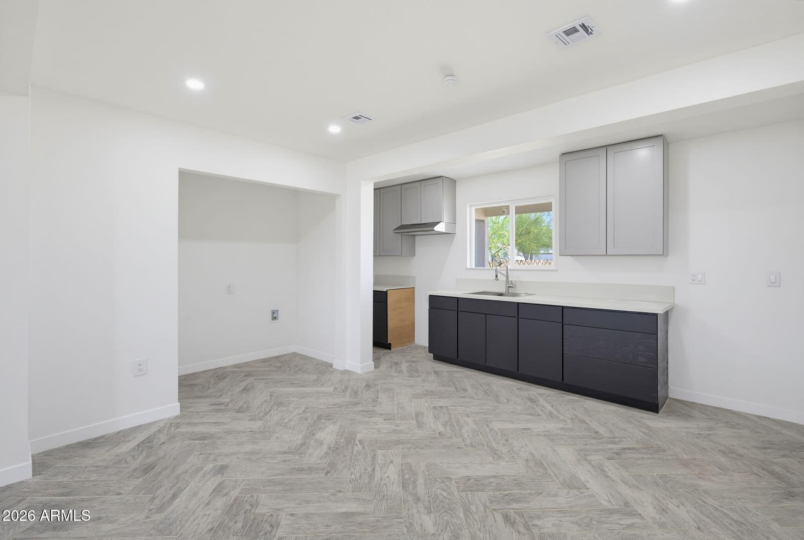 3226 W Taylor Street, Phoenix, AZ 85009 — photo 20 of 51
