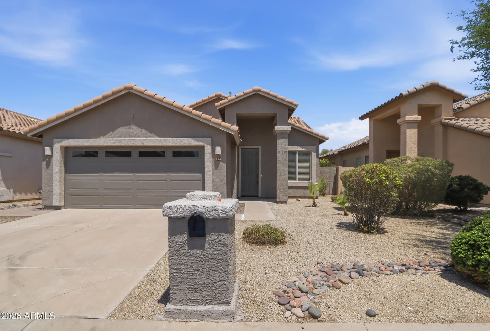 964 W FAIRWAY Drive N, Chandler, AZ 85225 — photo 3 of 53
