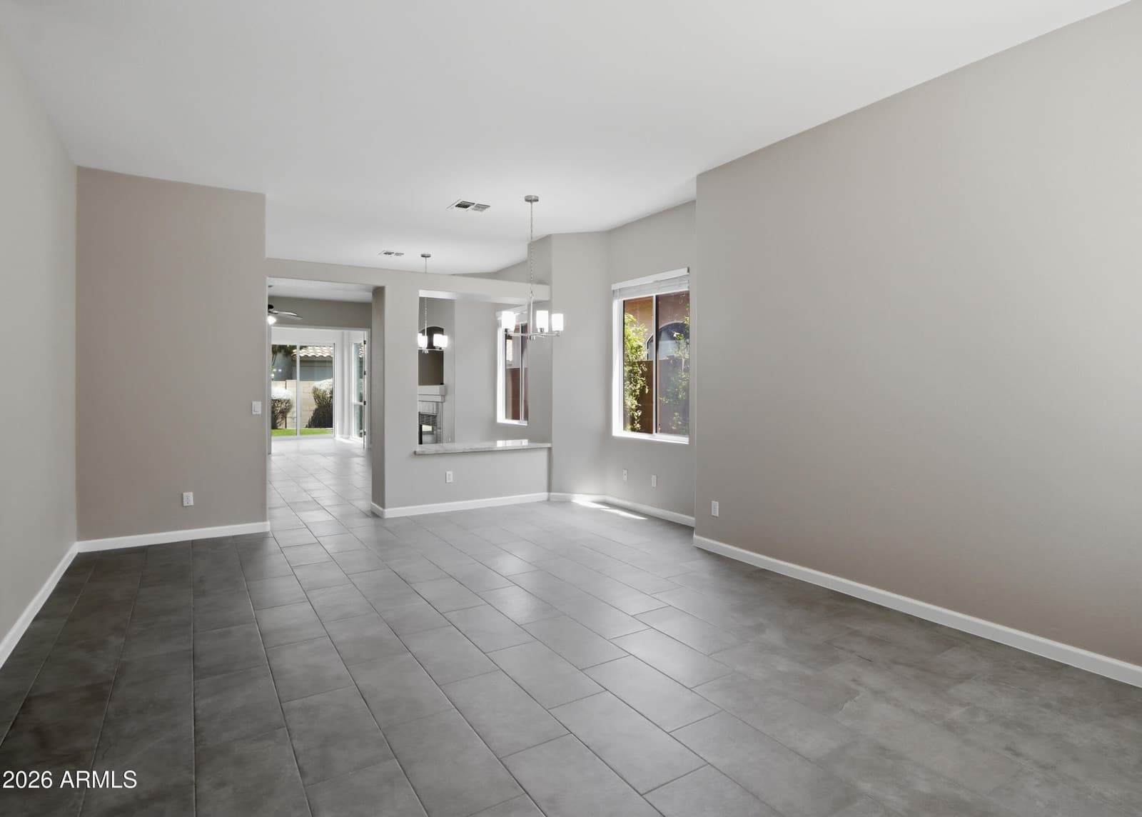 964 W FAIRWAY Drive N, Chandler, AZ 85225 — photo 6 of 53
