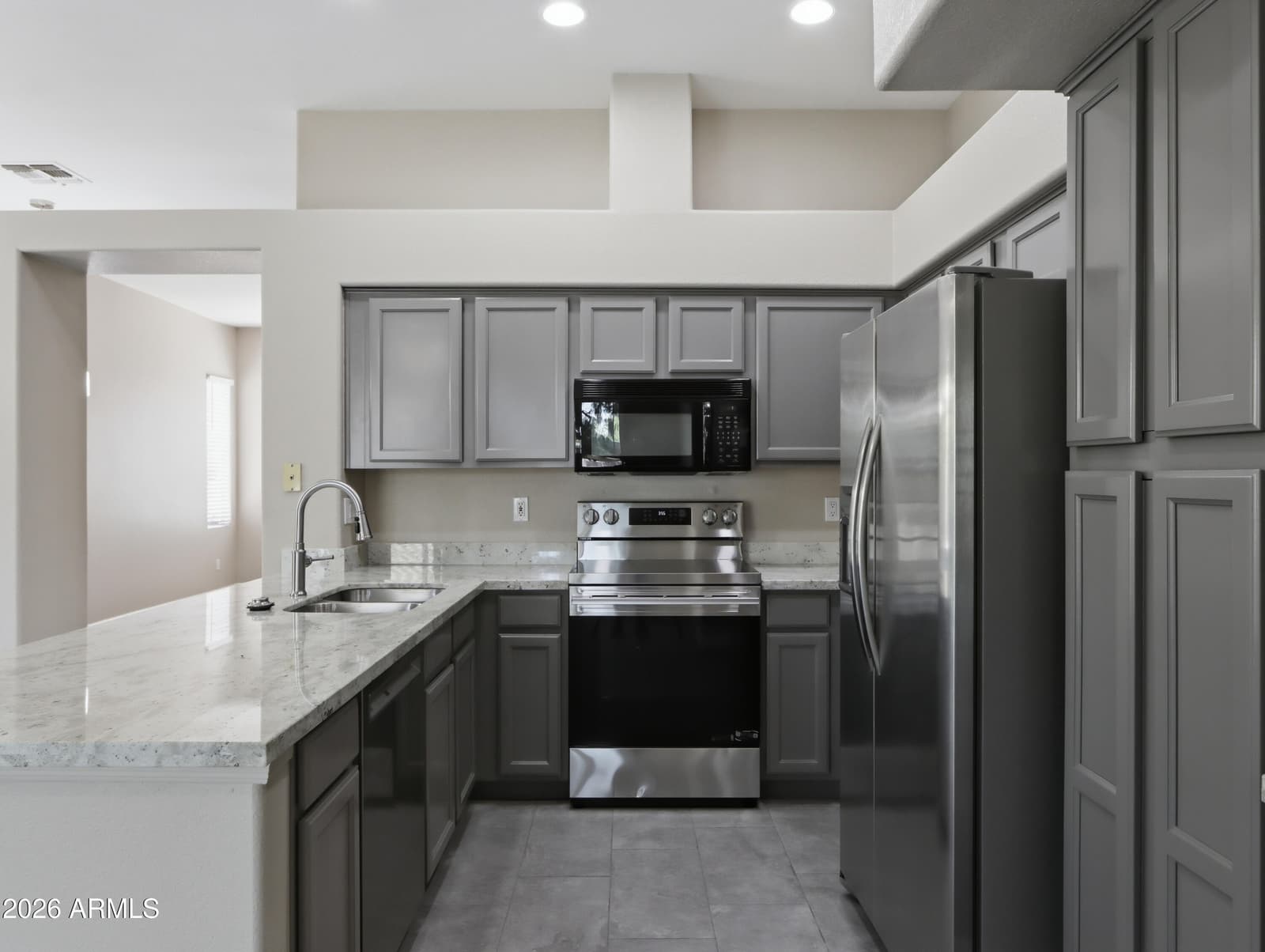 964 W FAIRWAY Drive N, Chandler, AZ 85225 — photo 13 of 53