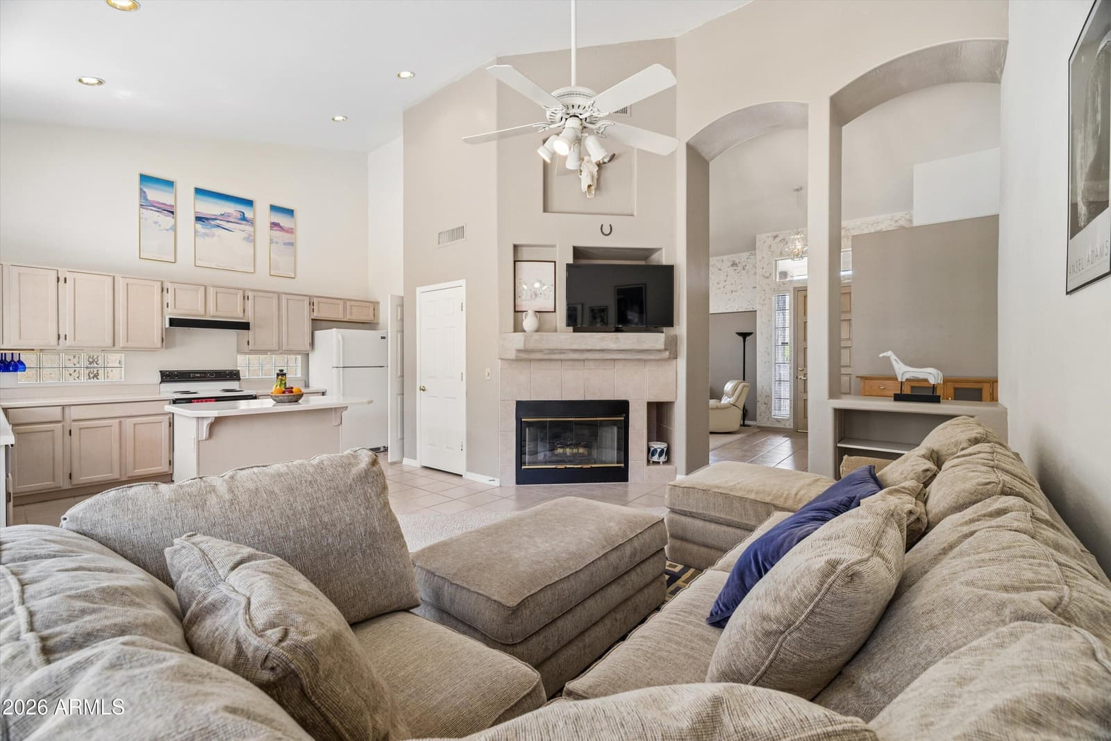 735 E GOLDENROD Street, Phoenix, AZ 85048 — photo 16 of 57