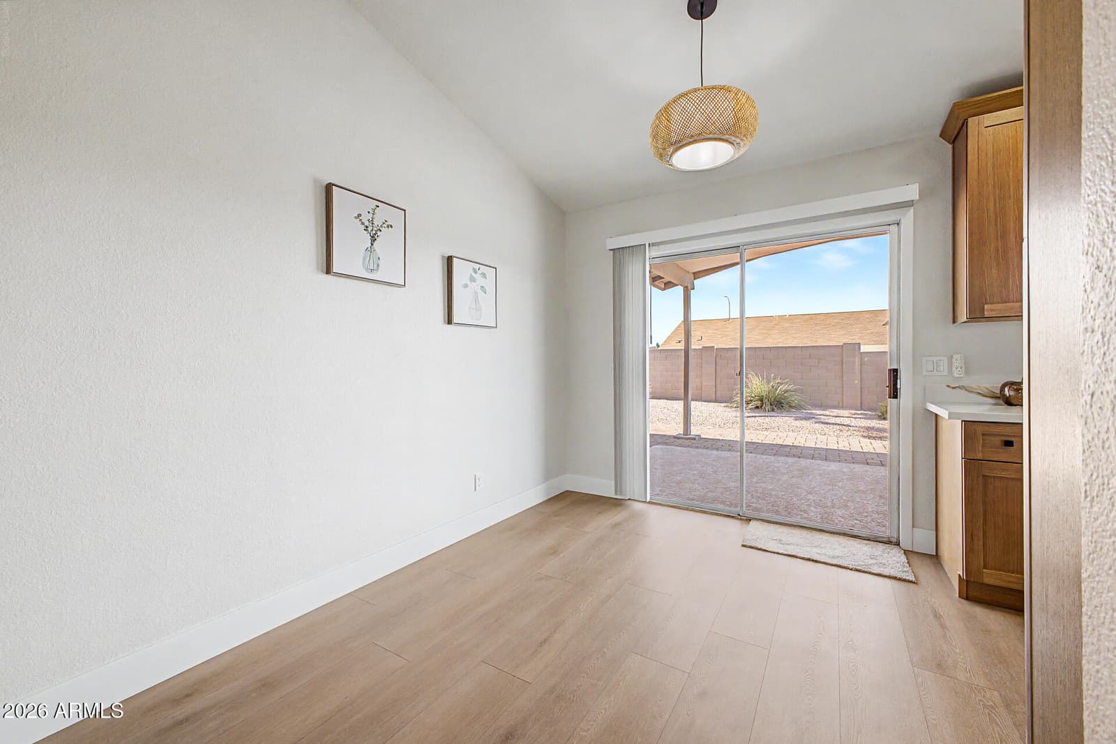 6431 E INGLEWOOD Street, Mesa, AZ 85205 — photo 10 of 24