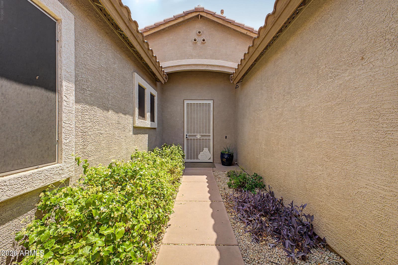 35521 N 30TH Drive, Phoenix, AZ 85086 — photo 7 of 41