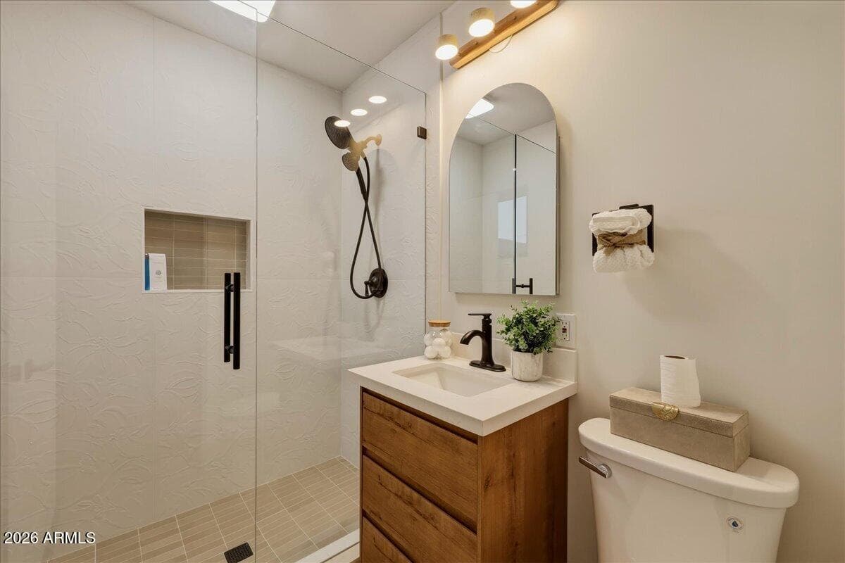 2038 E Cheery Lynne Road, Phoenix, AZ 85016 — photo 18 of 37
