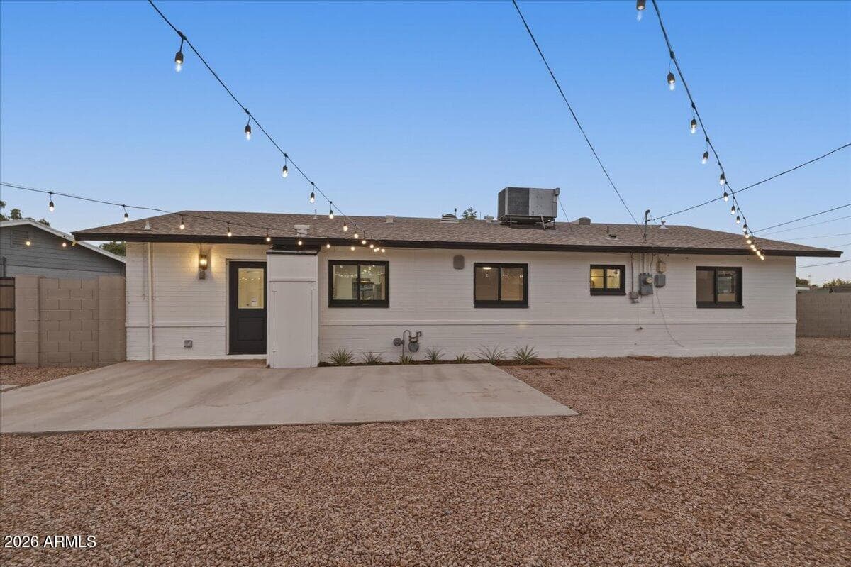 2038 E Cheery Lynne Road, Phoenix, AZ 85016 — photo 29 of 37