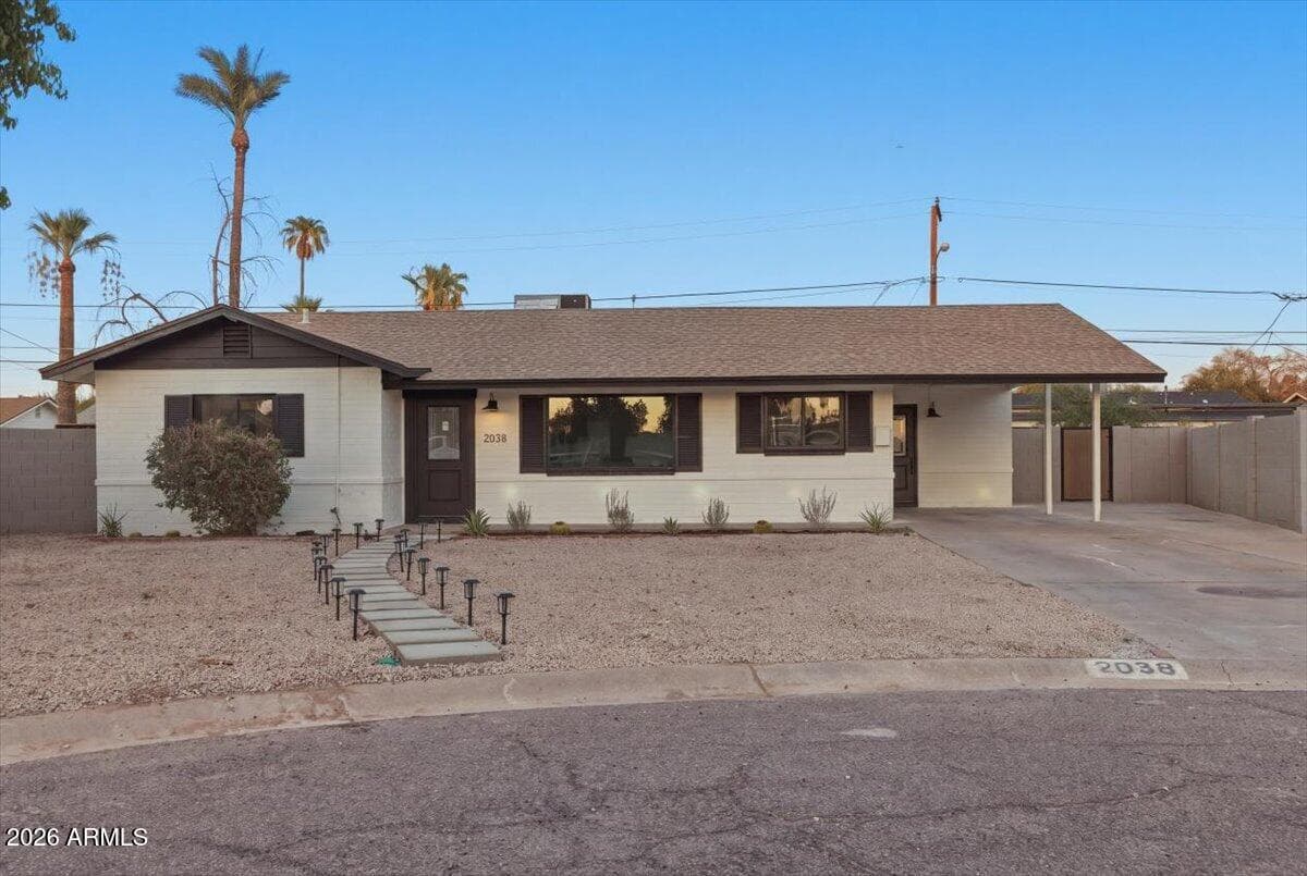 2038 E Cheery Lynne Road, Phoenix, AZ 85016 — photo 1 of 37