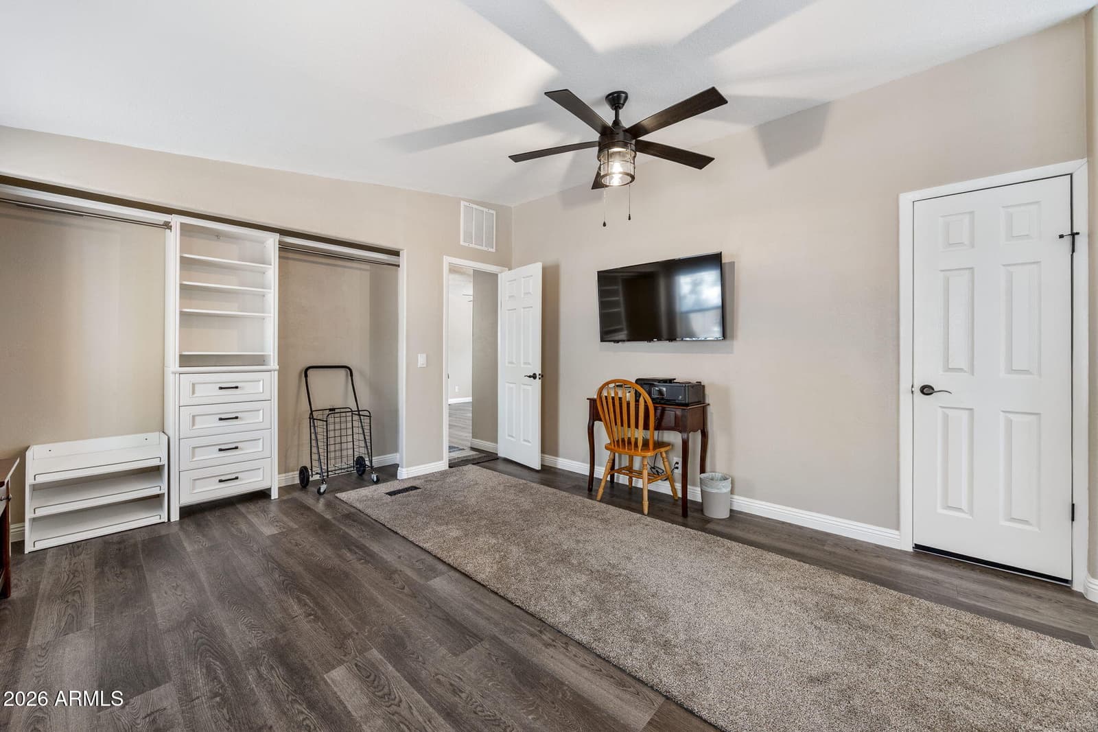 2937 W WHIPPLE, Show Low, AZ 85901 — photo 11 of 32