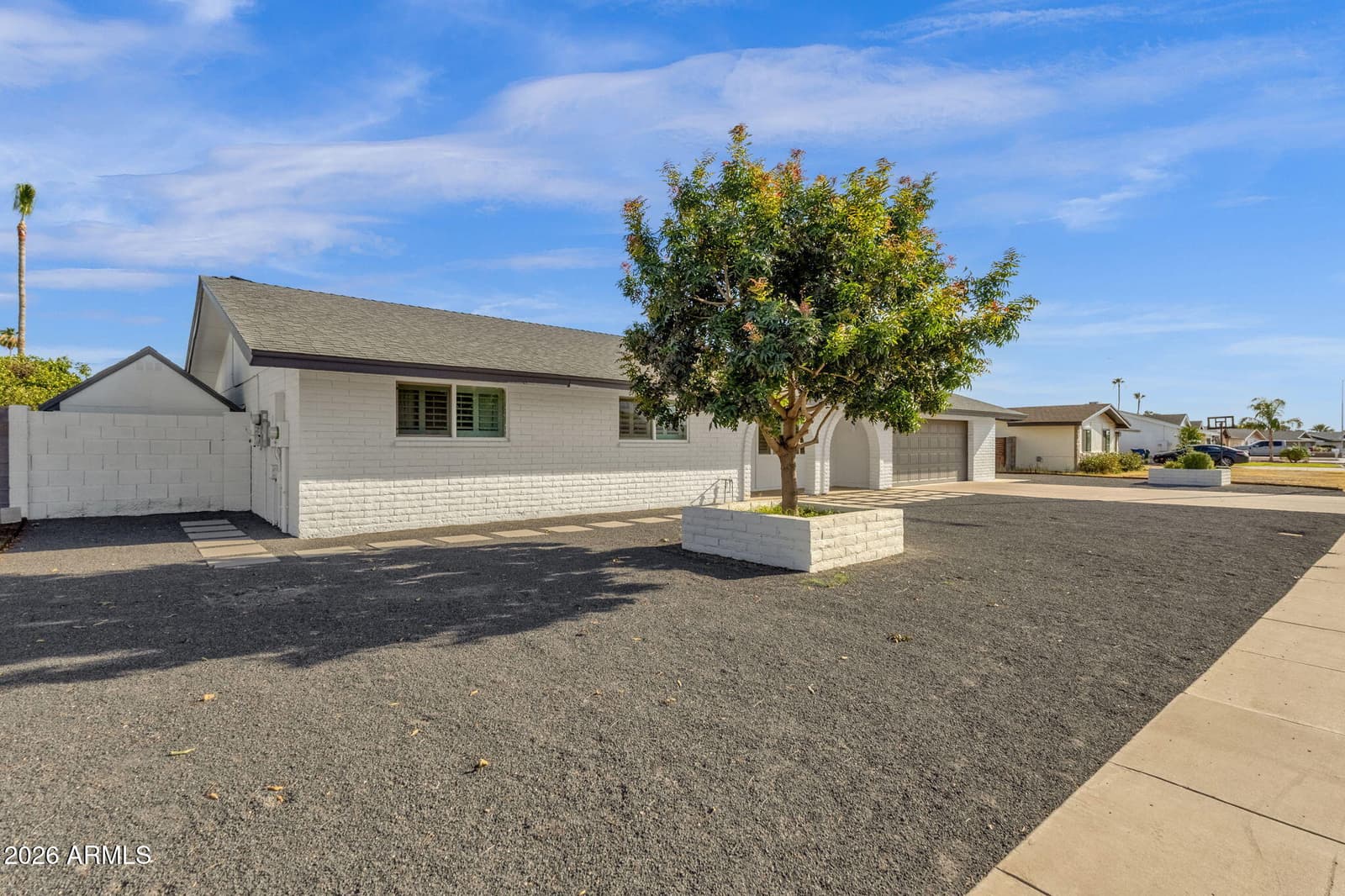 2325 E ENCANTO Street, Mesa, AZ 85213 — photo 1 of 35
