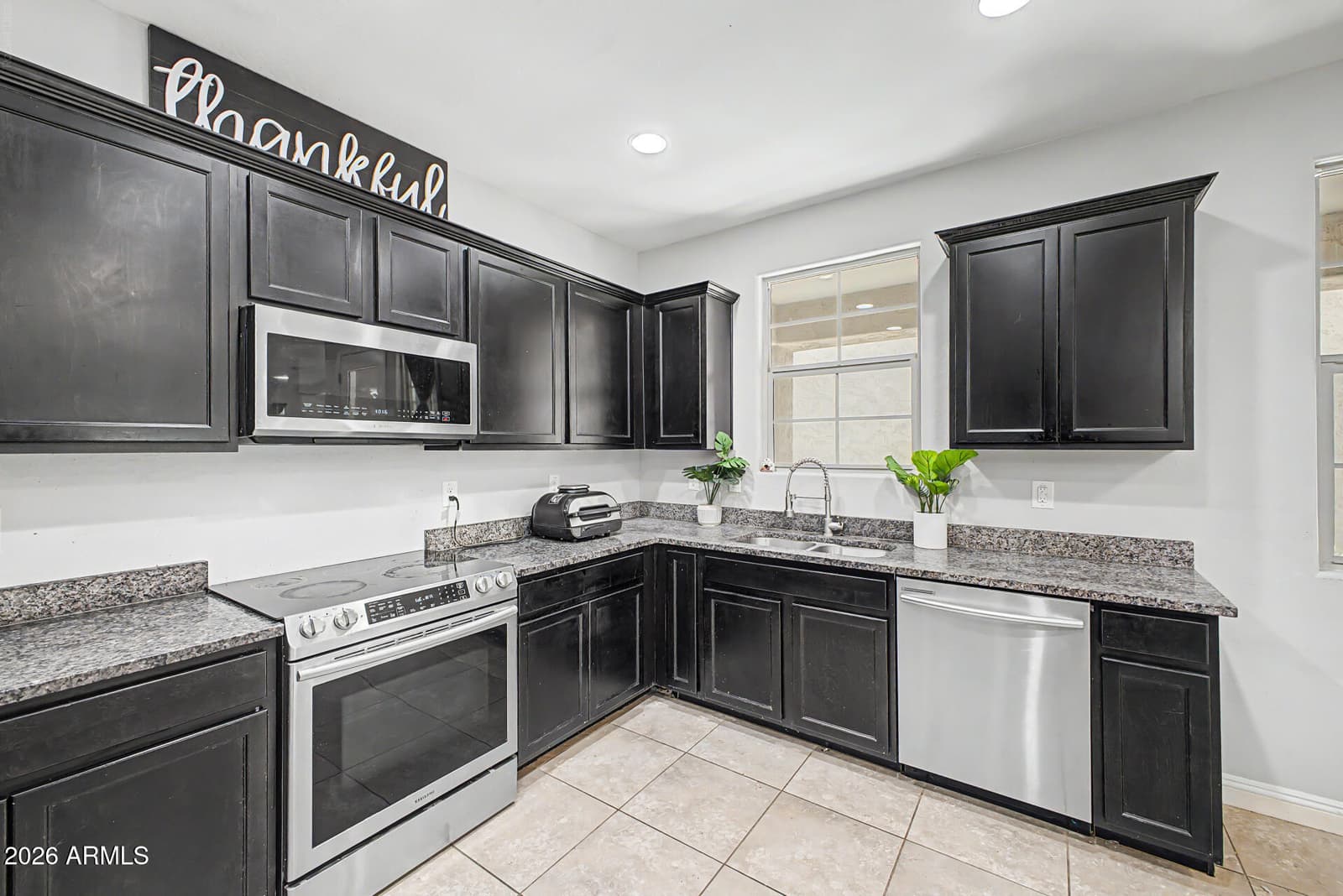 255 N 69TH Place, Mesa, AZ 85207 — photo 13 of 31