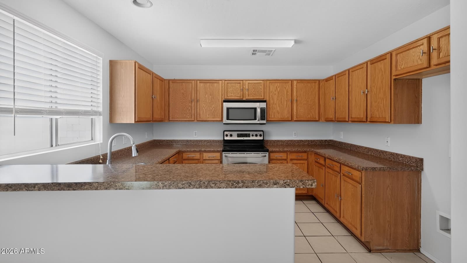 13001 W CHERRY HILLS Drive, El Mirage, AZ 85335 — photo 5 of 15