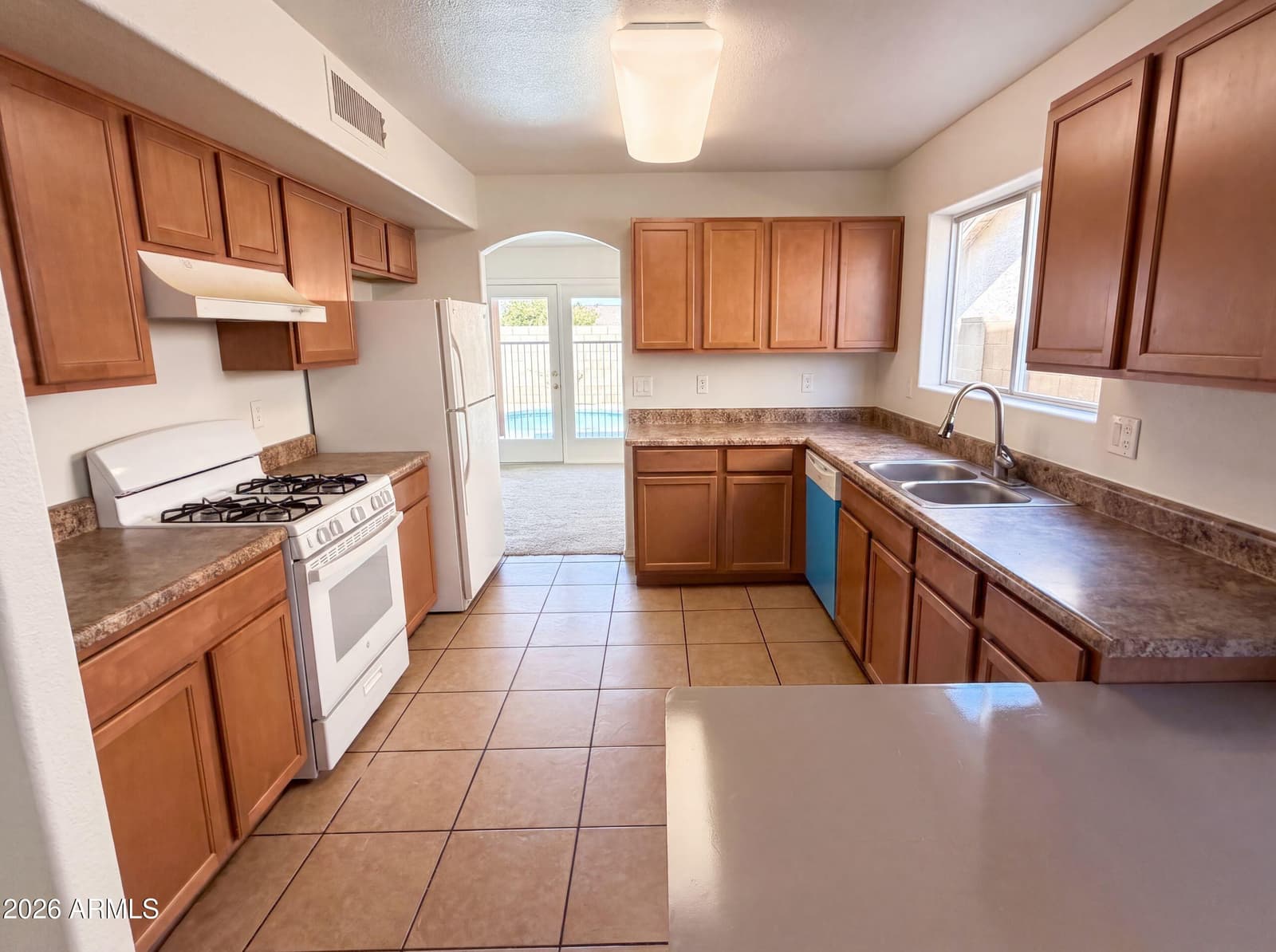 7436 W SANNA Street, Peoria, AZ 85345 — photo 12 of 28