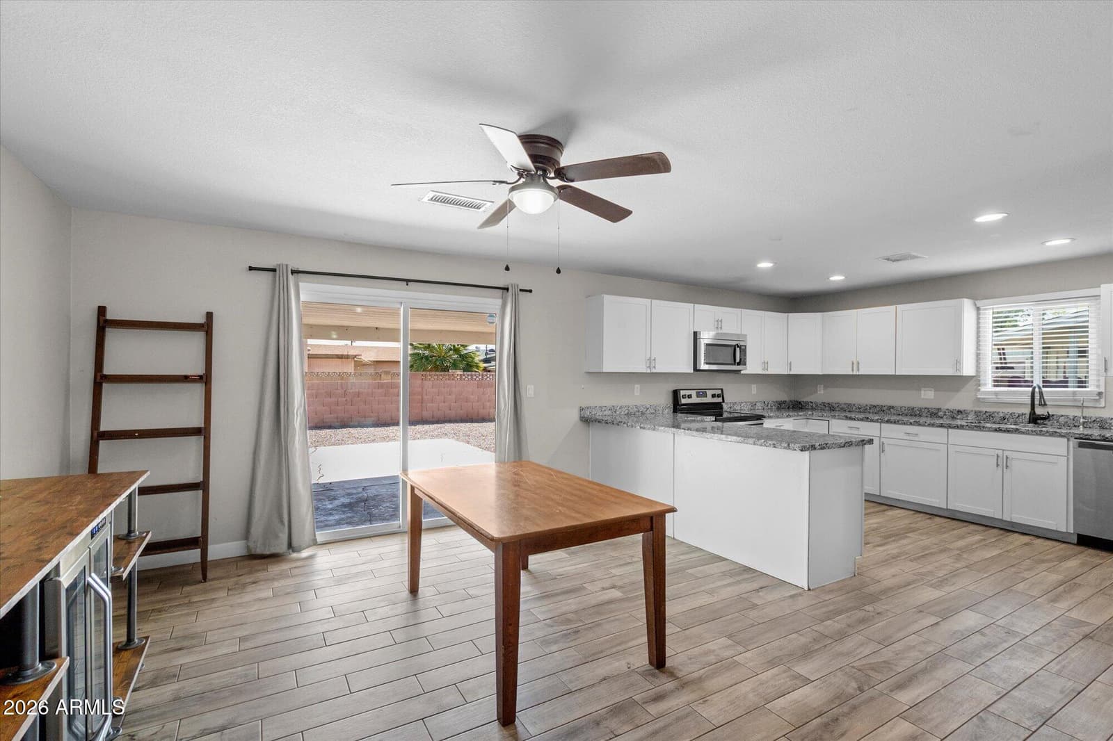 3631 W DENTON Lane, Phoenix, AZ 85019 — photo 7 of 26