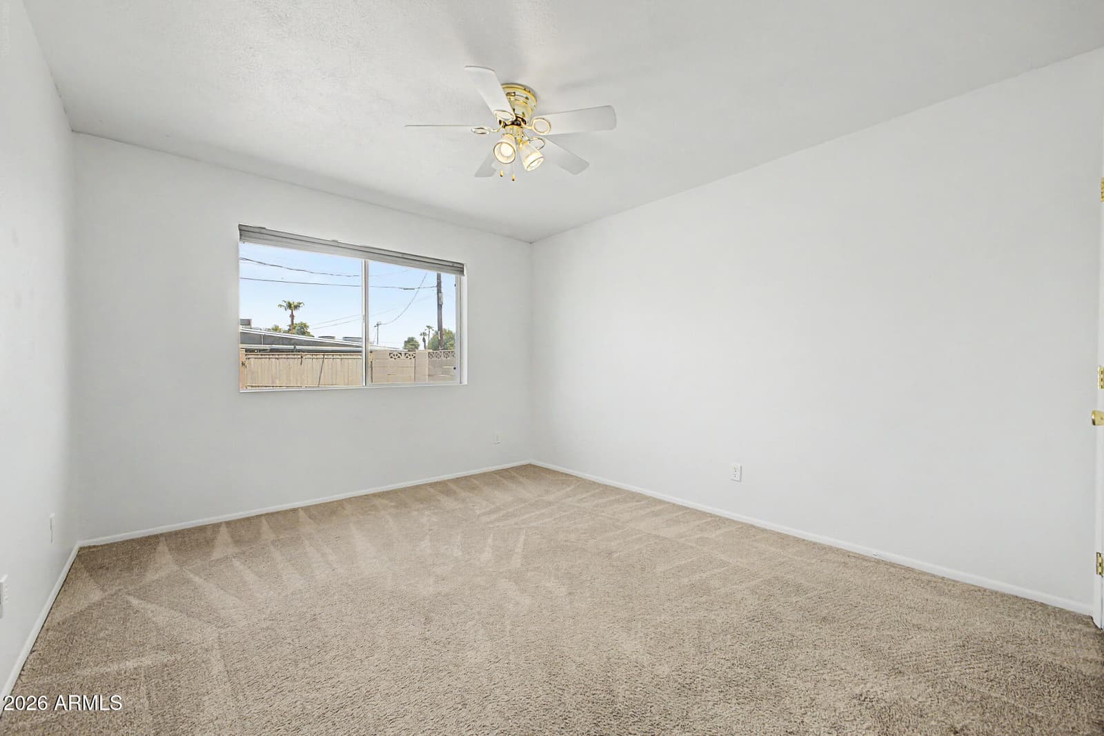 622 E GRACE Drive, Tempe, AZ 85288 — photo 16 of 24