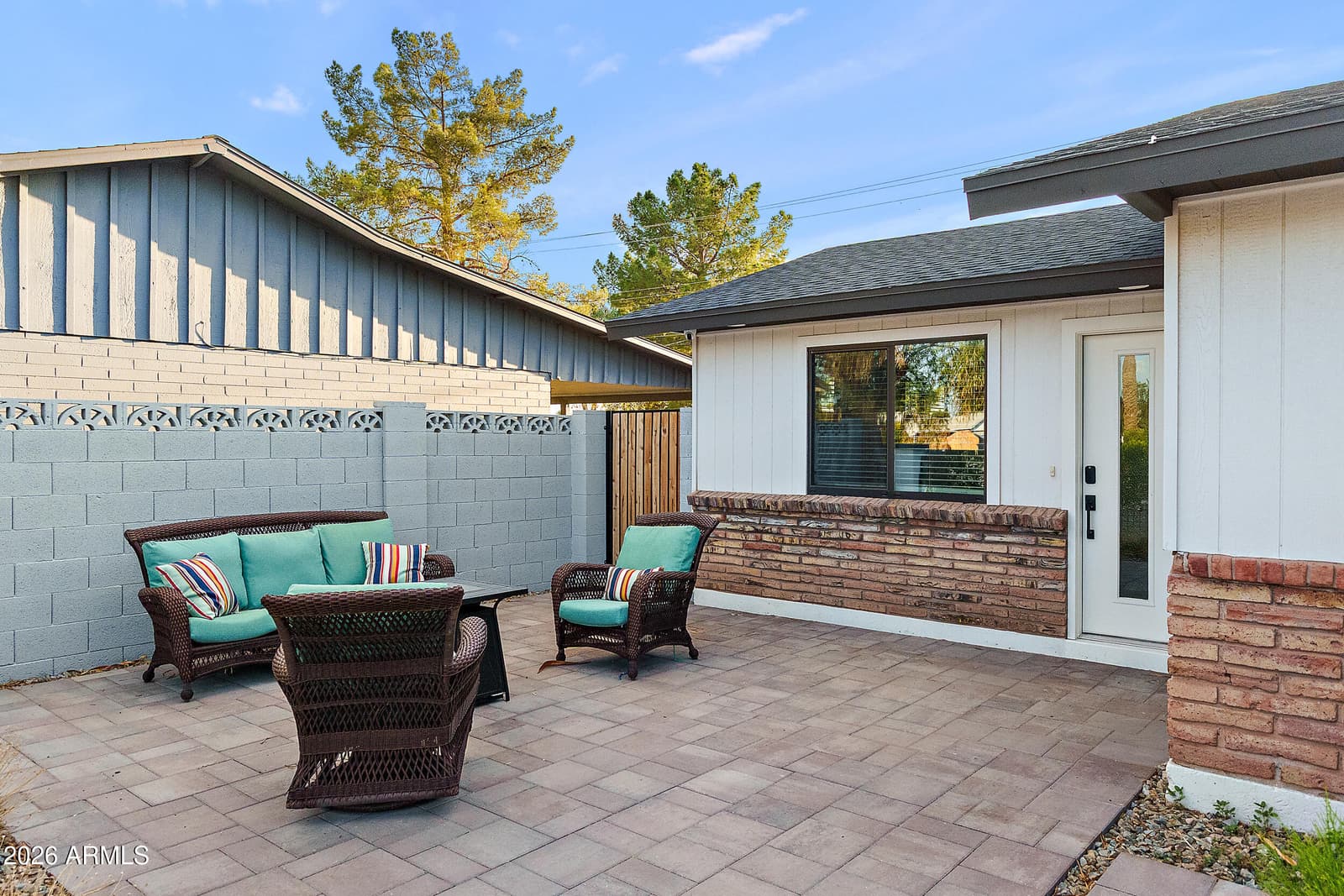 4546 N 86TH Street, Scottsdale, AZ 85251 — photo 2 of 33