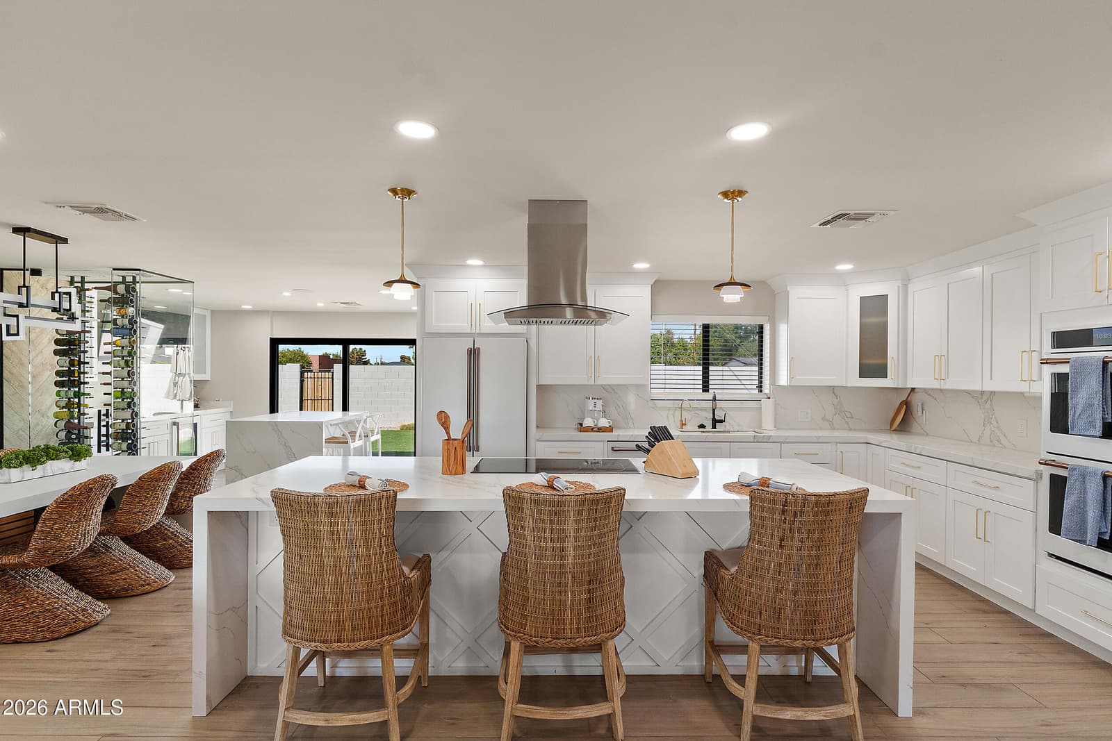 4546 N 86TH Street, Scottsdale, AZ 85251 — photo 4 of 33