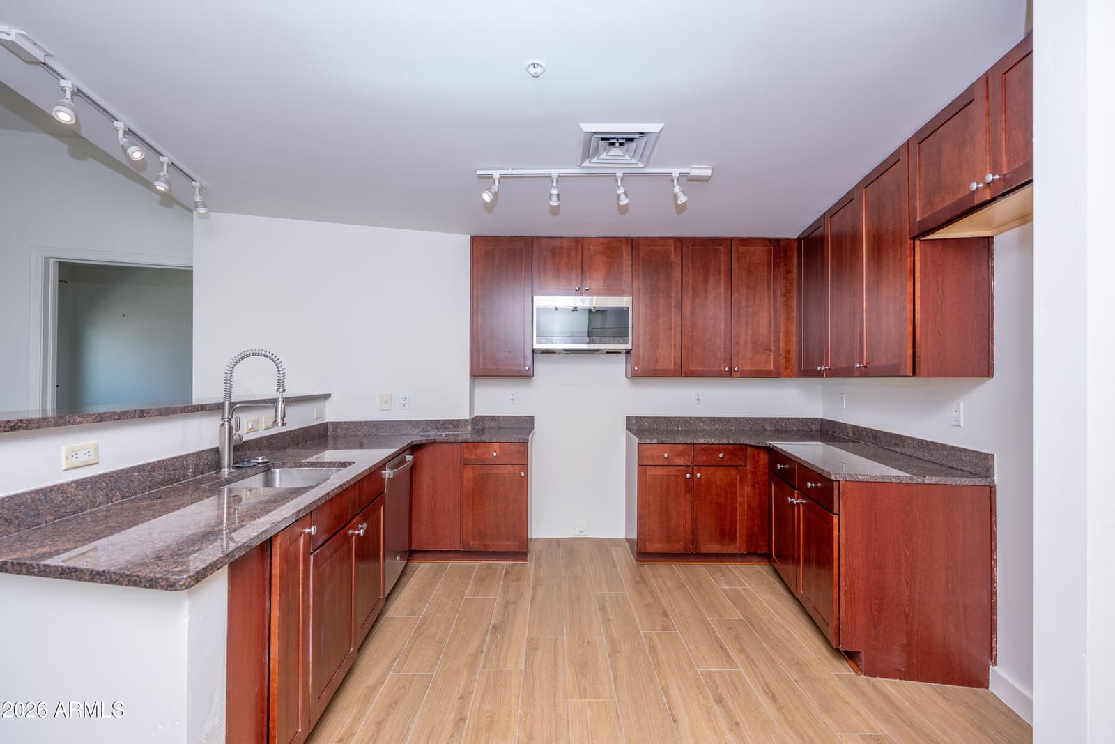 310 S 4TH Street 805, Phoenix, AZ 85004 — photo 9 of 69